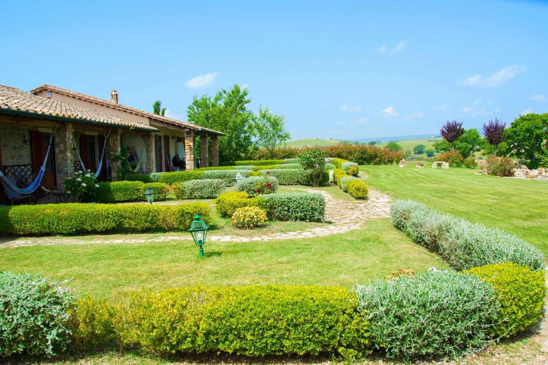 A property in the tuscan countryside for those who want to change their life - 5