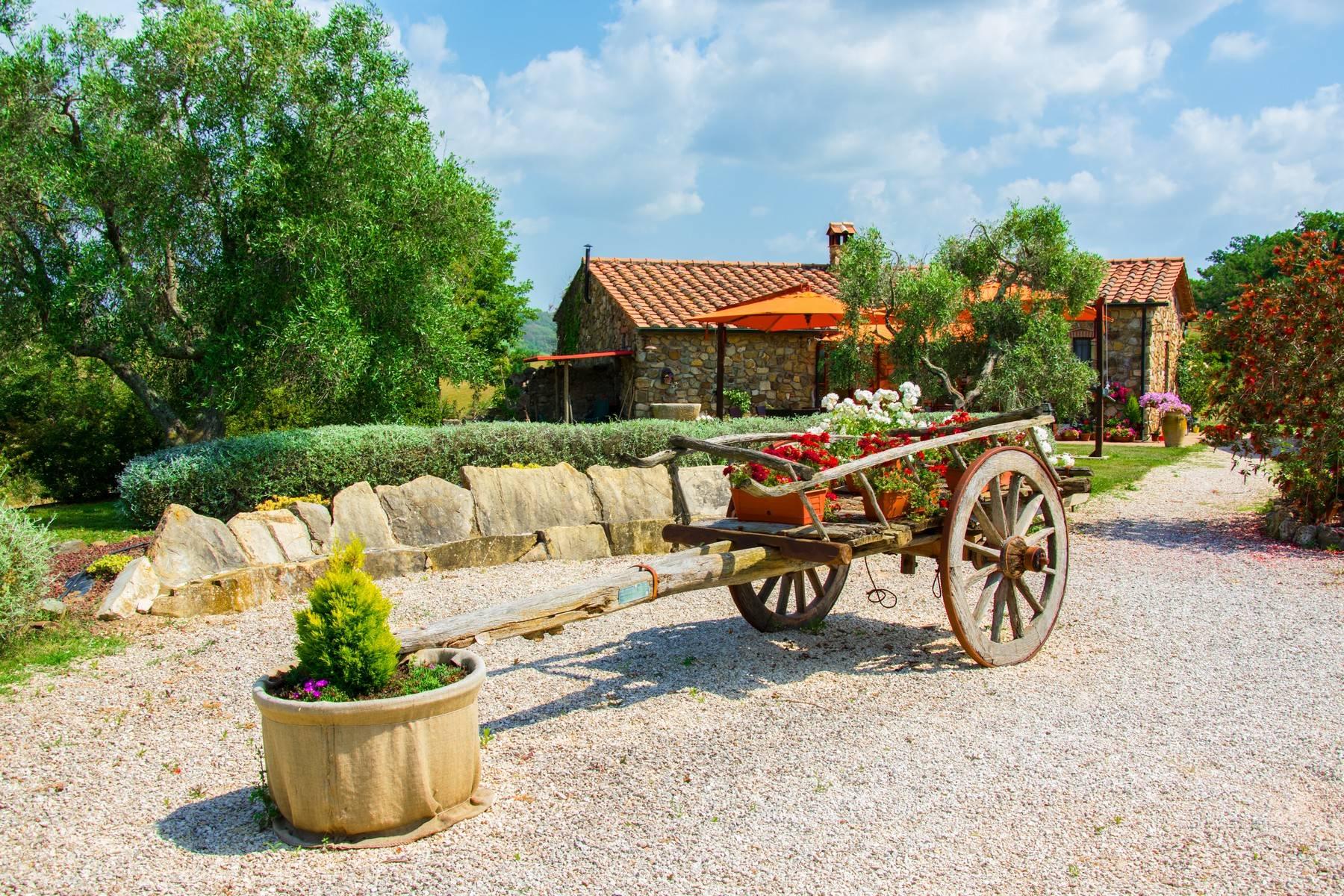 A property in the tuscan countryside for those who want to change their life - 15