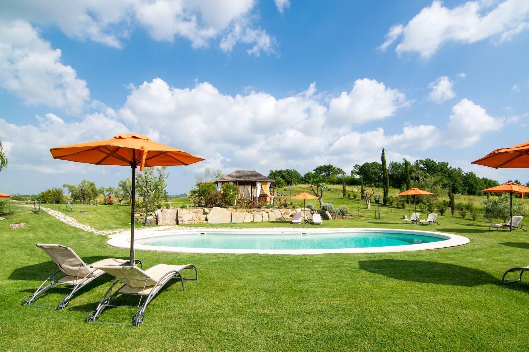 A property in the tuscan countryside for those who want to change their life - 9