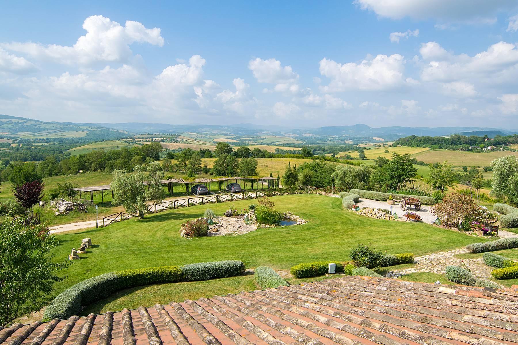 A property in the tuscan countryside for those who want to change their life - 7