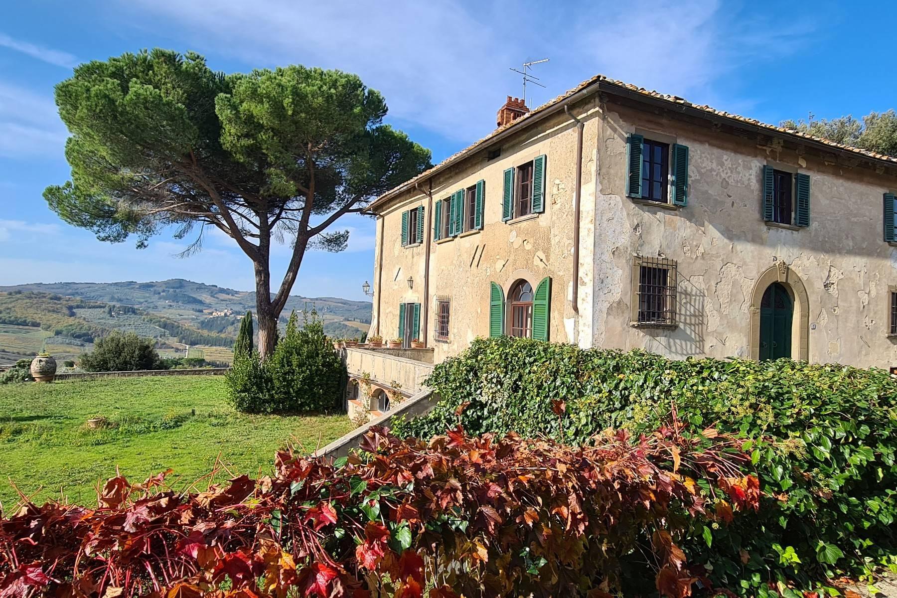 Enchanting historical villa in the heart of Chianti - 1
