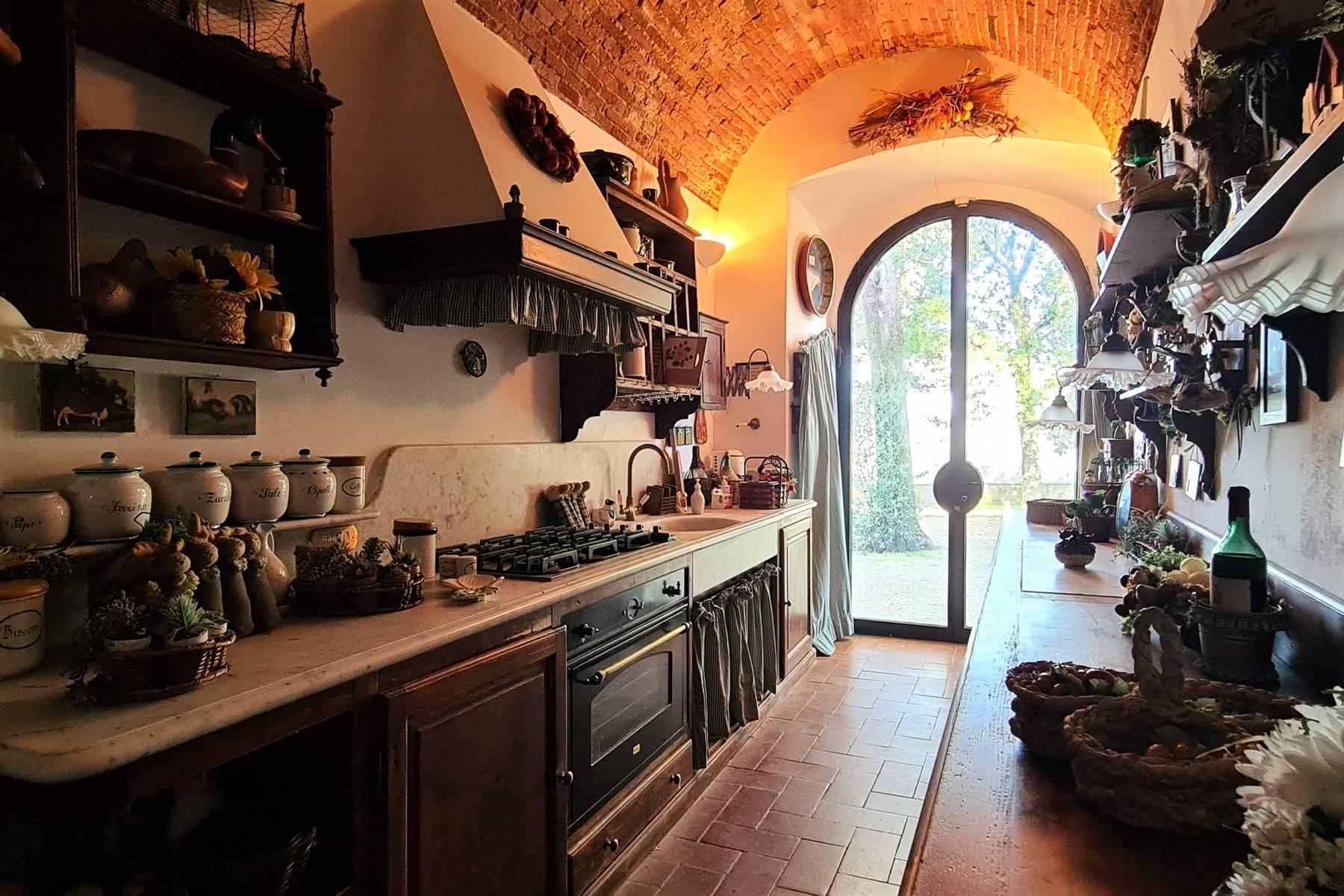 Enchanting historical villa in the heart of Chianti - 13