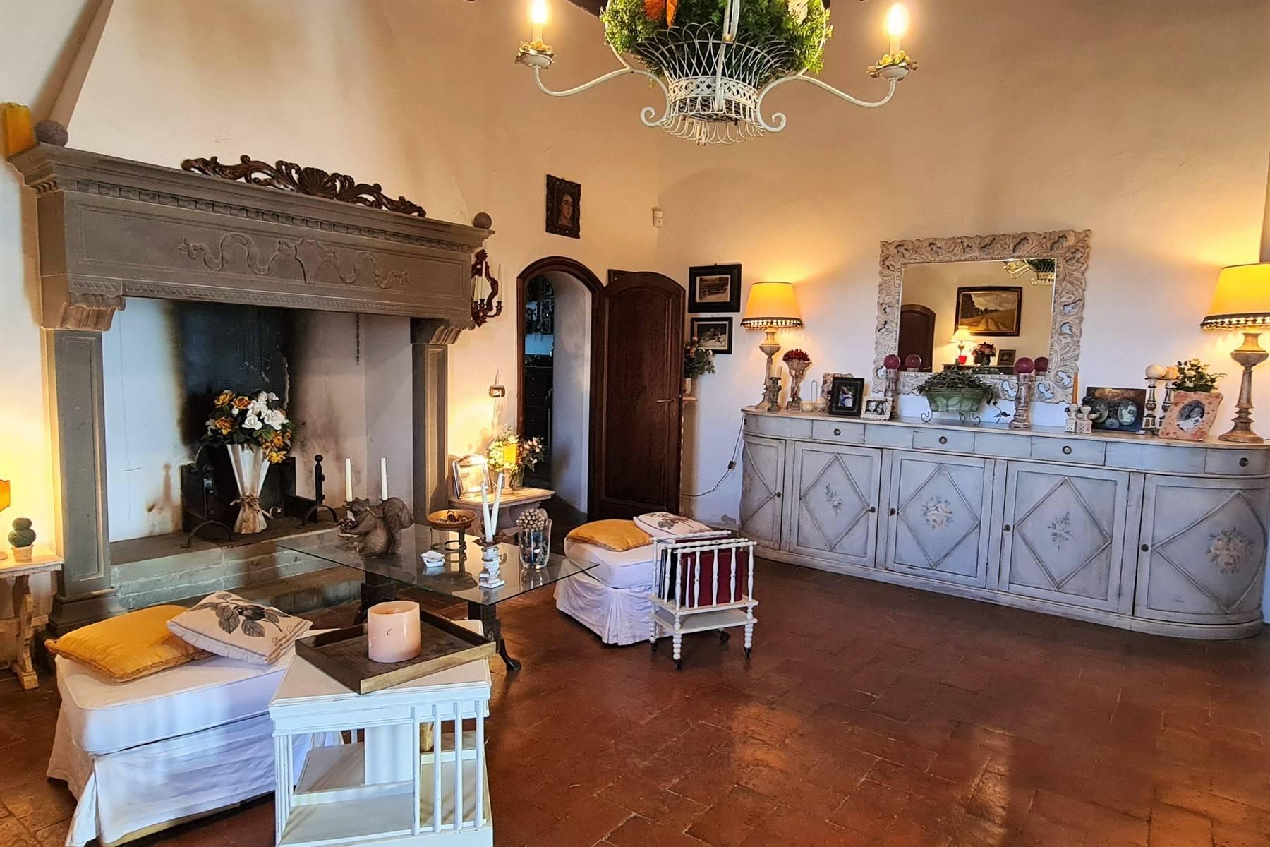 Enchanting historical villa in the heart of Chianti - 15