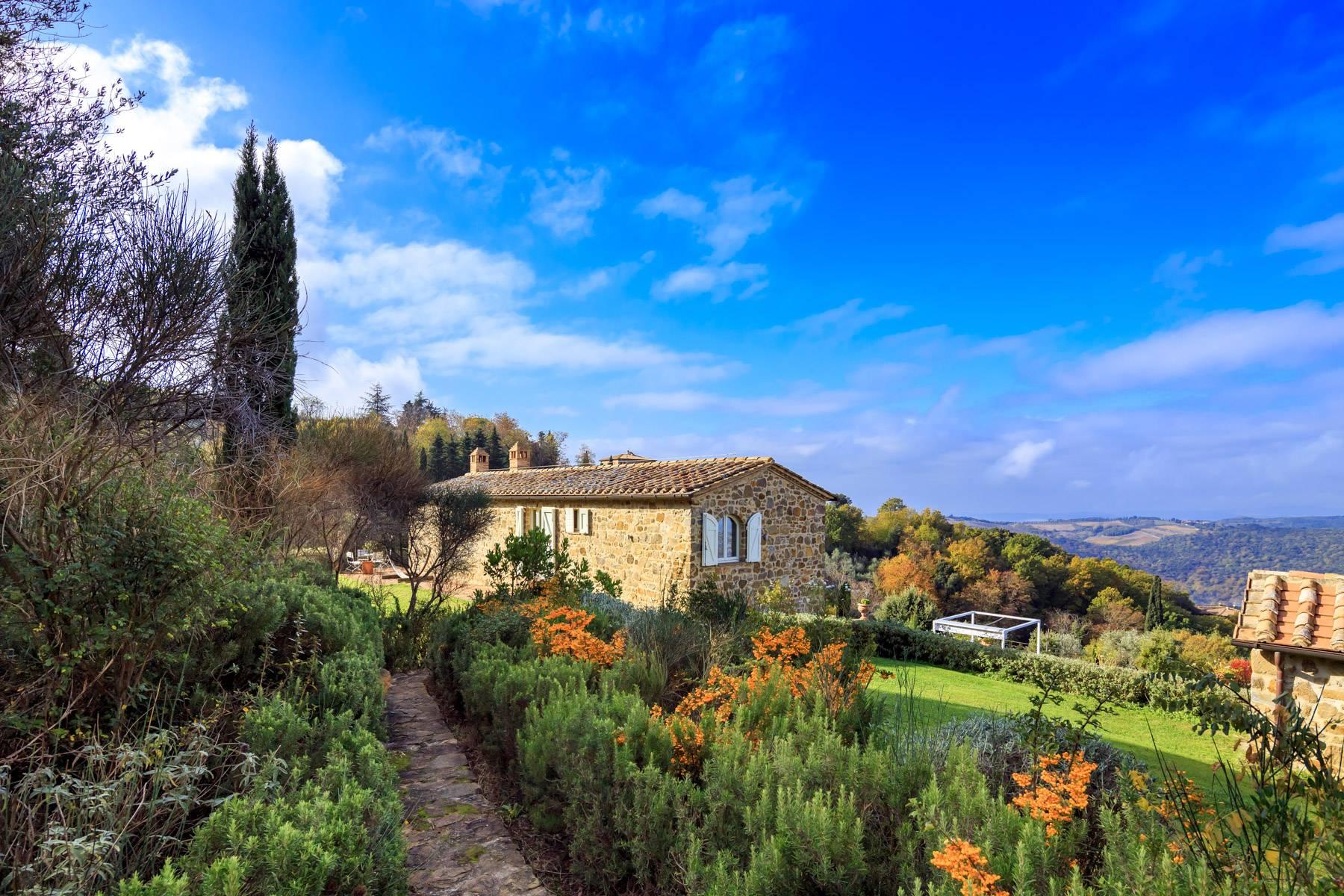 Wunderschönes restauriertes Bauernhaus in der Nähe von Montalcino - 3