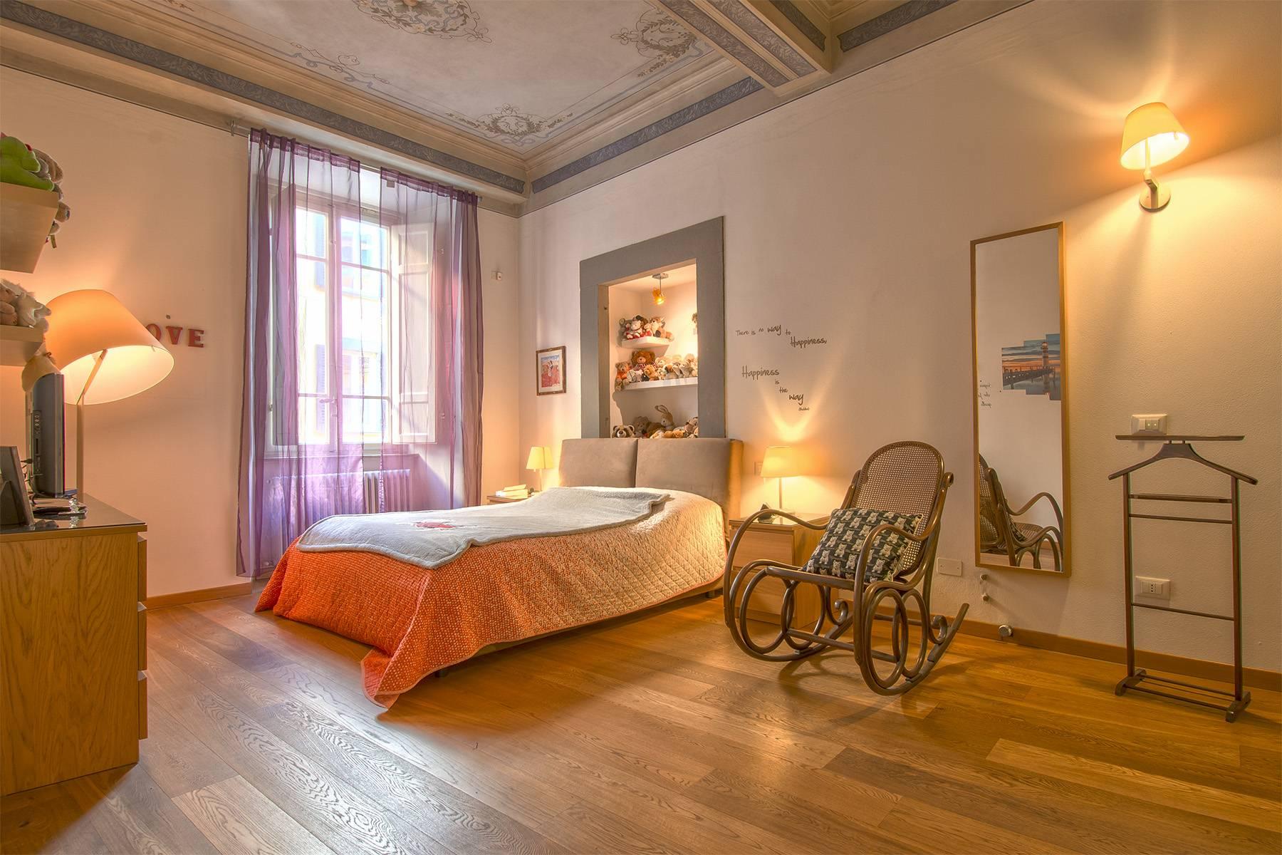 Unique luxury apartment with terrace in the medieval town of Lucca - 9