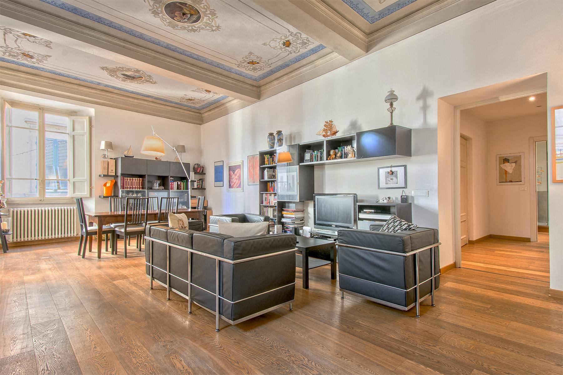 Unique luxury apartment with terrace in the medieval town of Lucca - 1