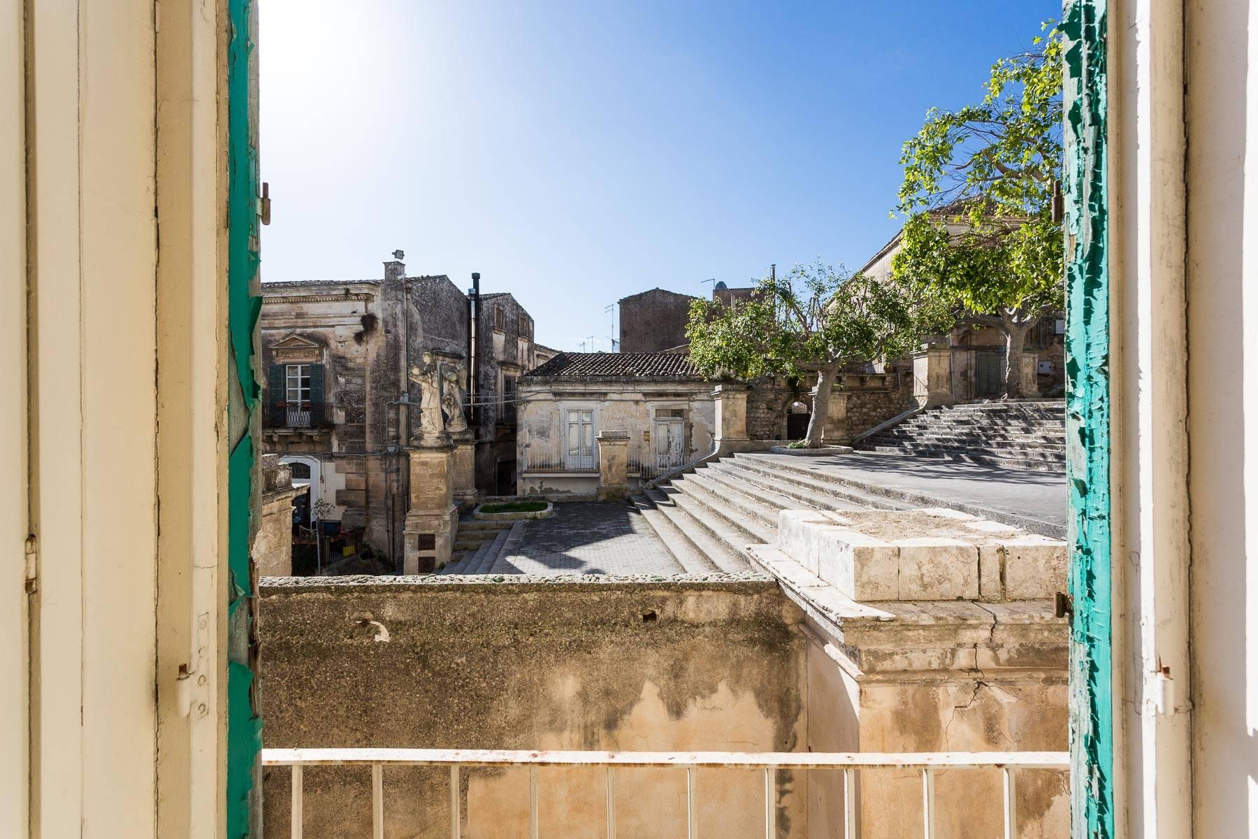 Historical Palace in Modica - 19