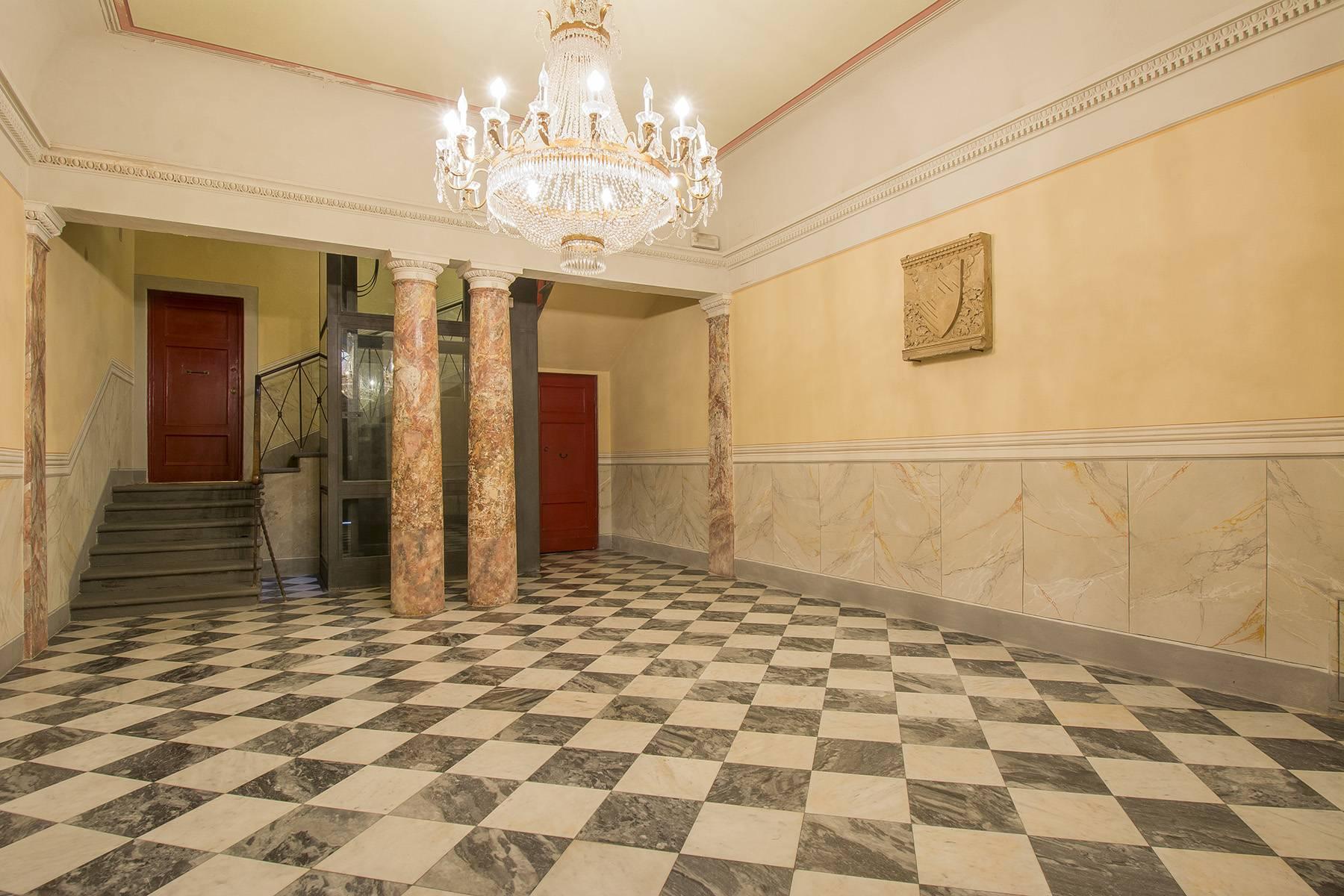 Charming luxury apartment in a noble palace of Lucca - 27
