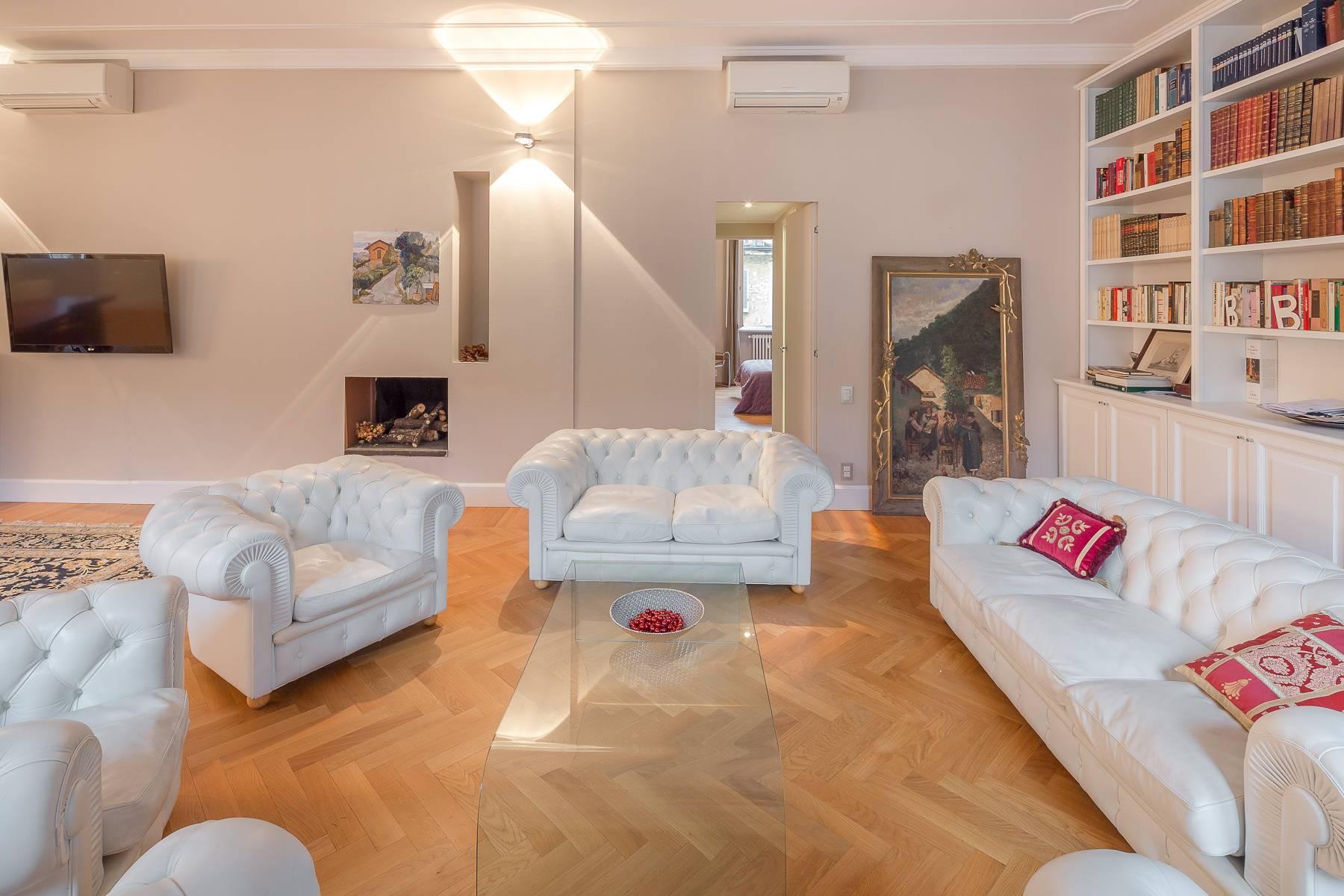 Splendido appartamento unico al piano e completamente ristrutturato in Via Ruffini - 23
