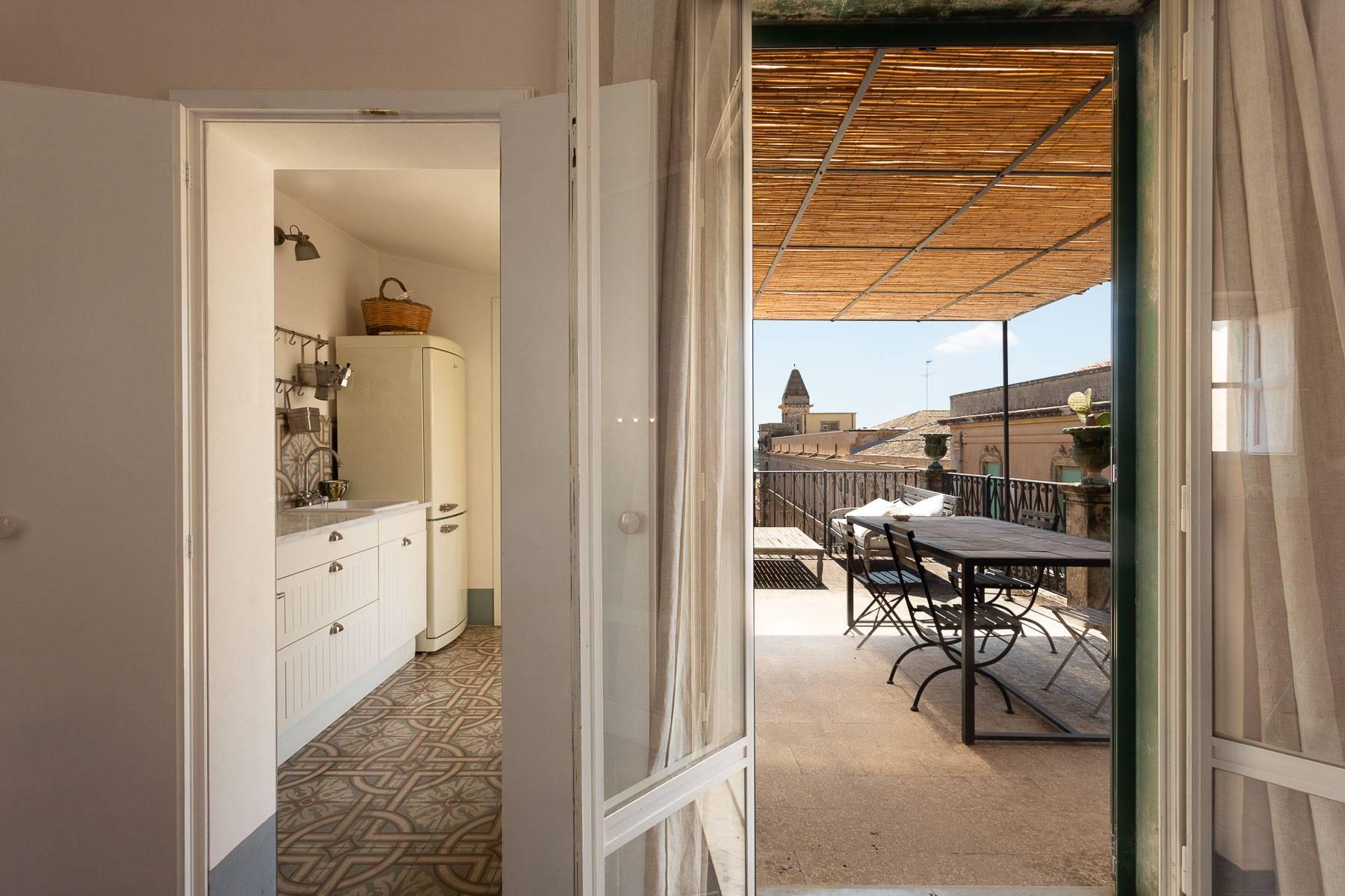 Charming penthouse in Noto - 30