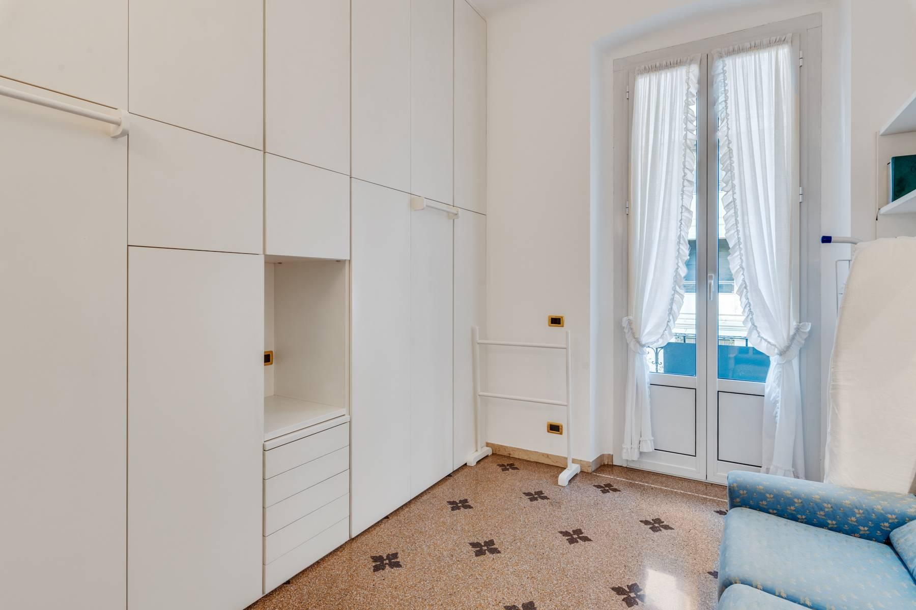 Prestigious 275 sqm apartment inside a period building in Carignano - 28