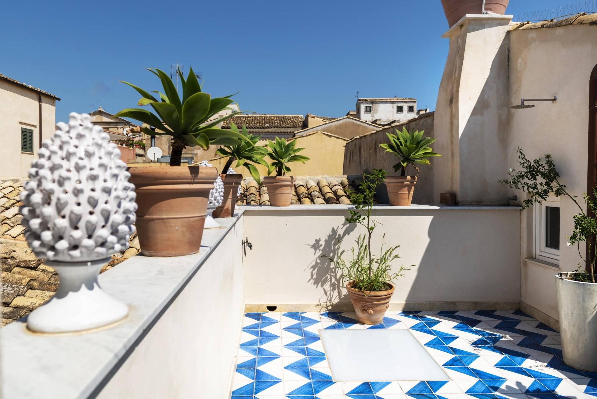 Appartamento con terrazzo nel cuore di Noto, in vendita, Noto | Sotheby’s Realty Italy - 13