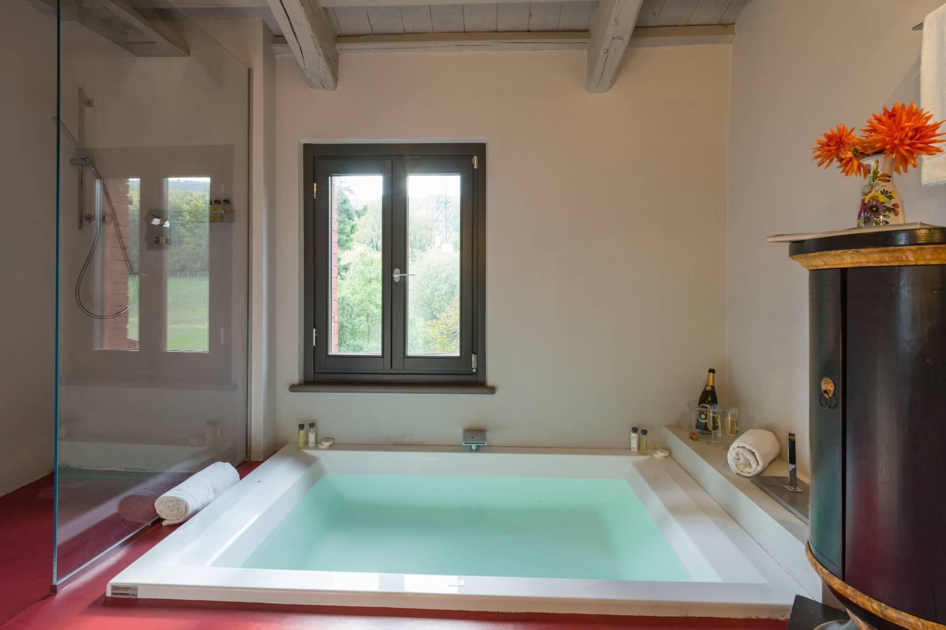 Enchanting, panoramic country house between the Val d'Orcia and Val di Chiana - 25