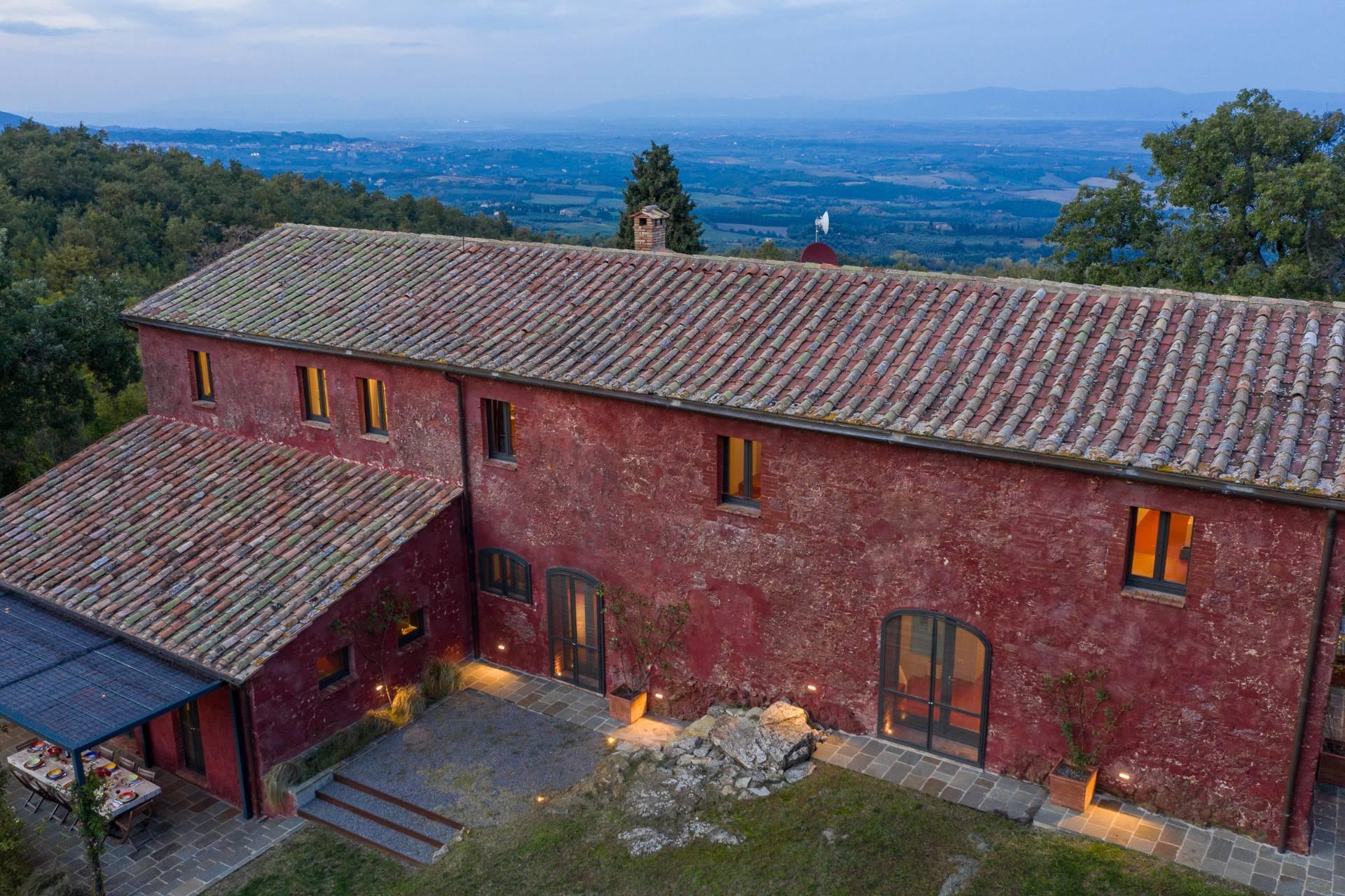 Enchanting, panoramic country house between the Val d'Orcia and Val di Chiana - 31