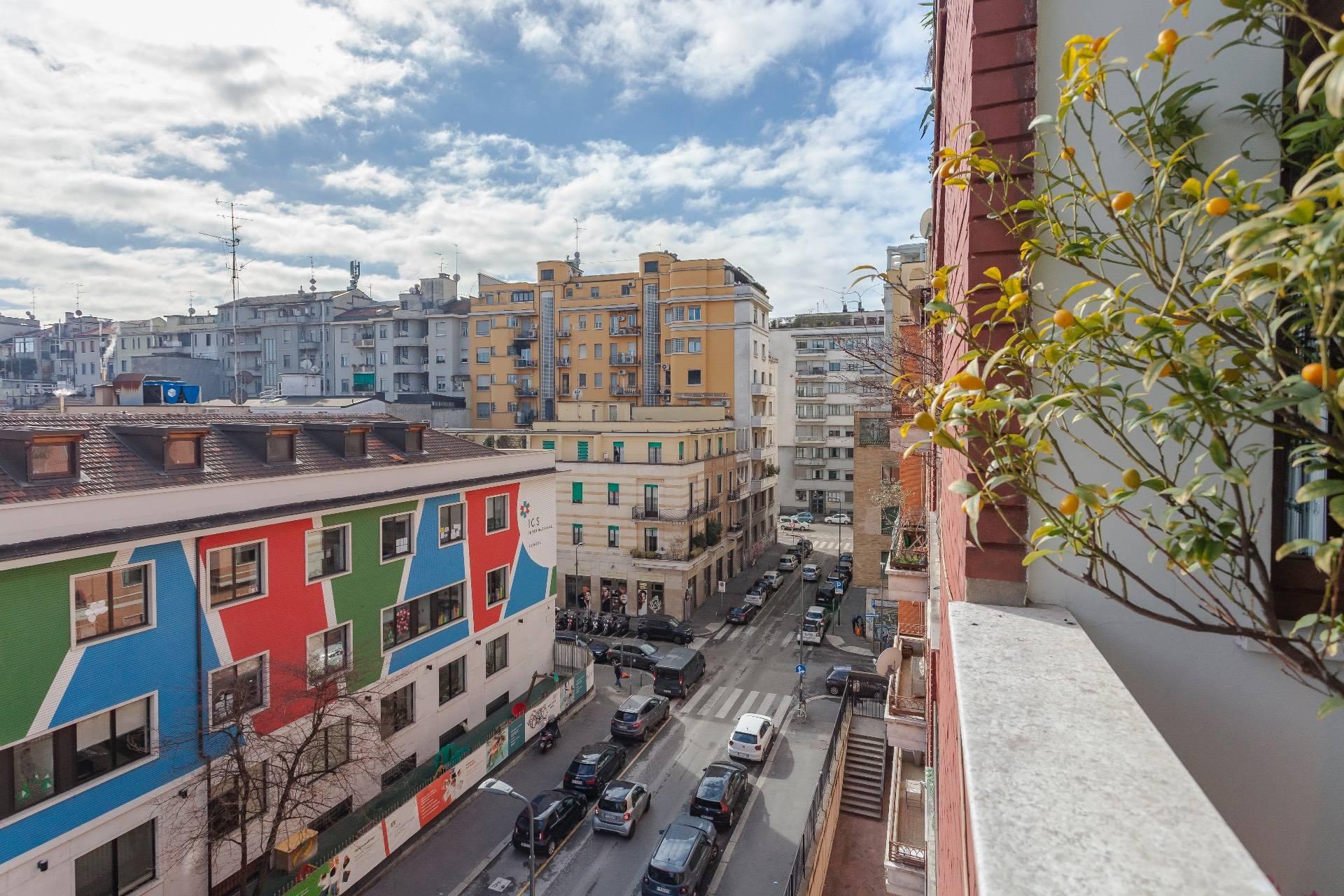Bright and elegant apartment in Repubblica area - 8