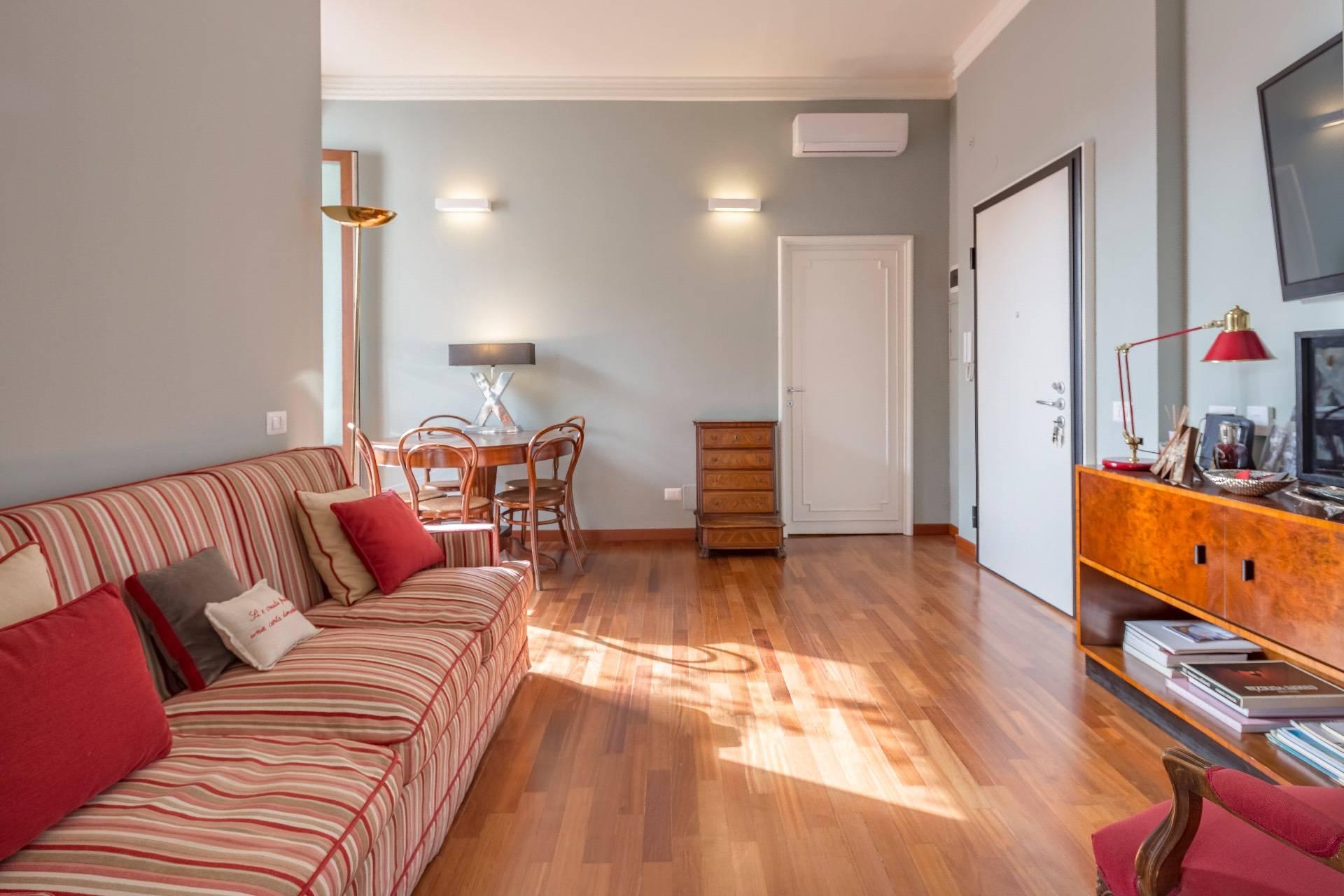 Bright and elegant apartment in Repubblica area - 2