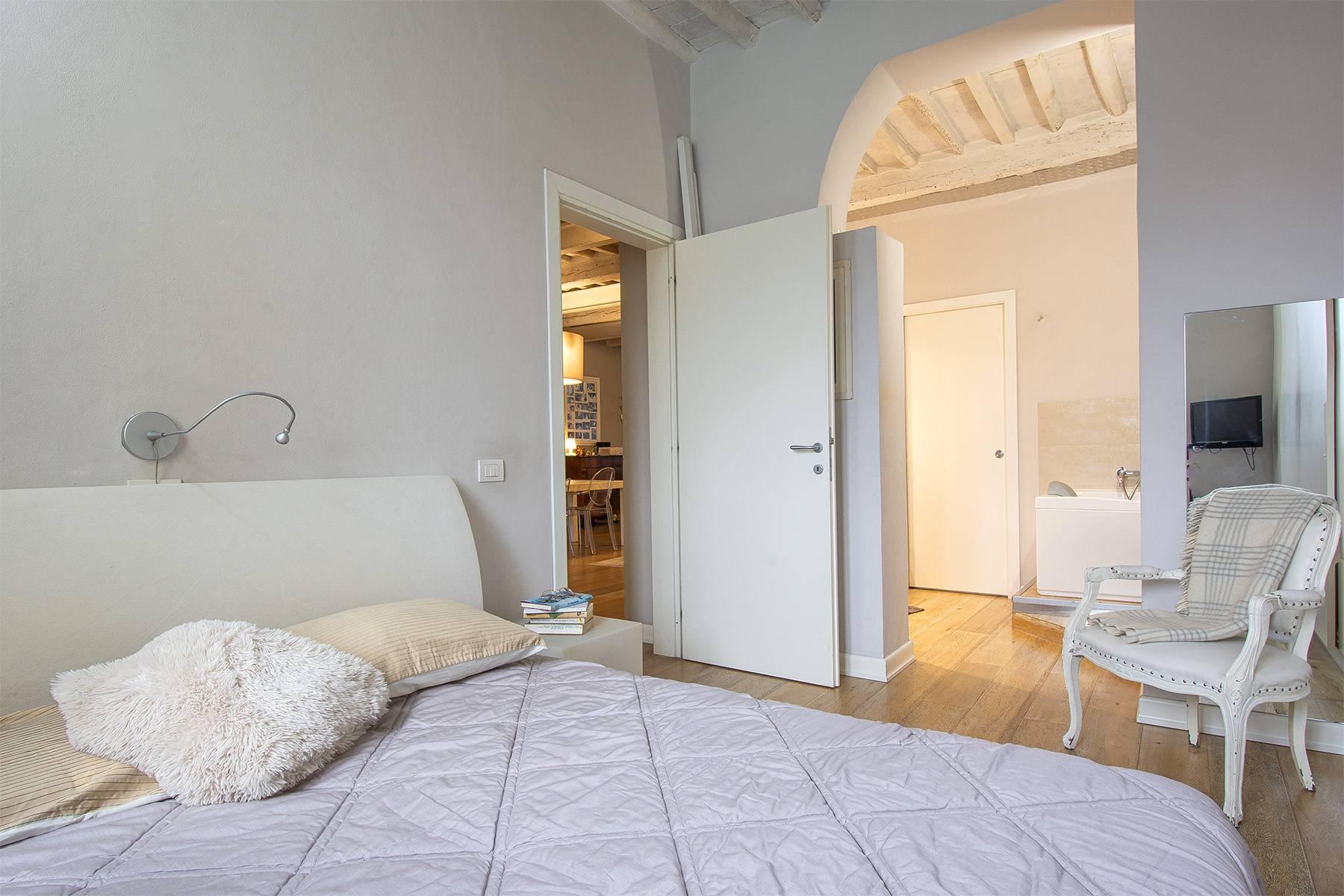Elegant restored apartment in Borgo Giannotti - 19