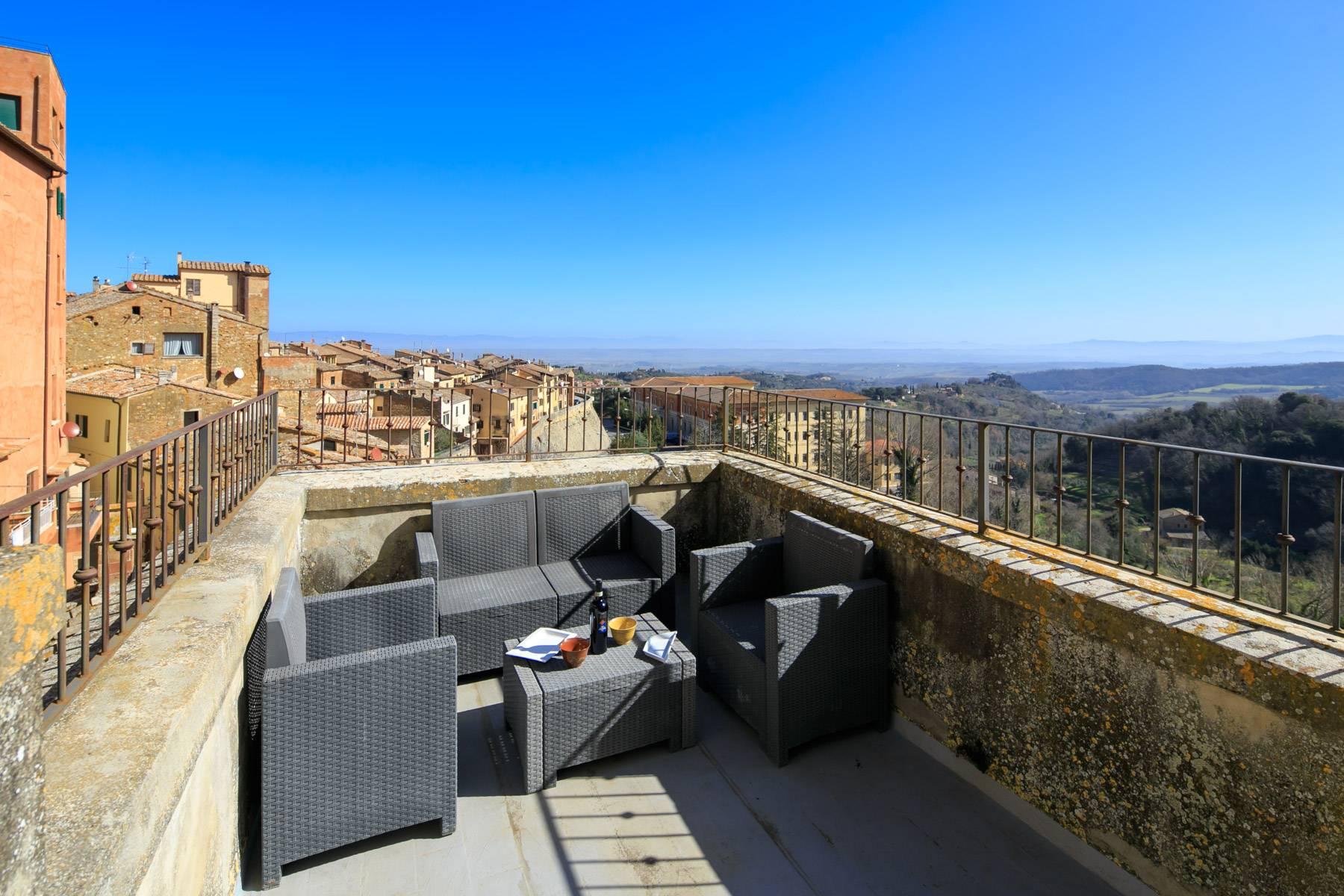 Intriguing apartment in the heart of Montepulciano - 4