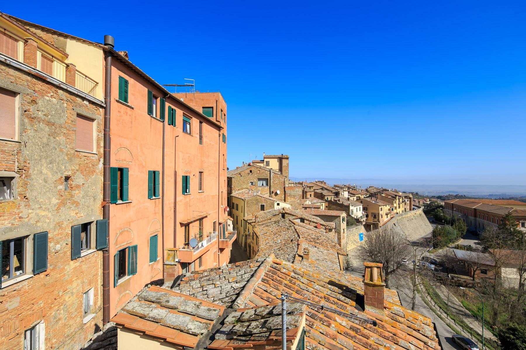Intriguing apartment in the heart of Montepulciano - 24