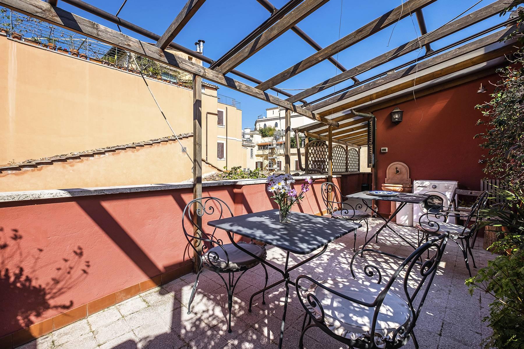 Charmant appartement avec vue sur les toits de Rome - 20