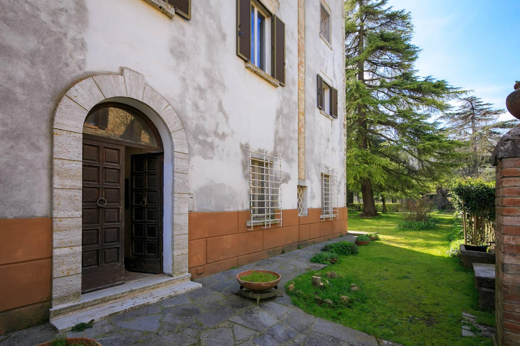 Magnifica villa storica con cappella neoclassica e parco - 33