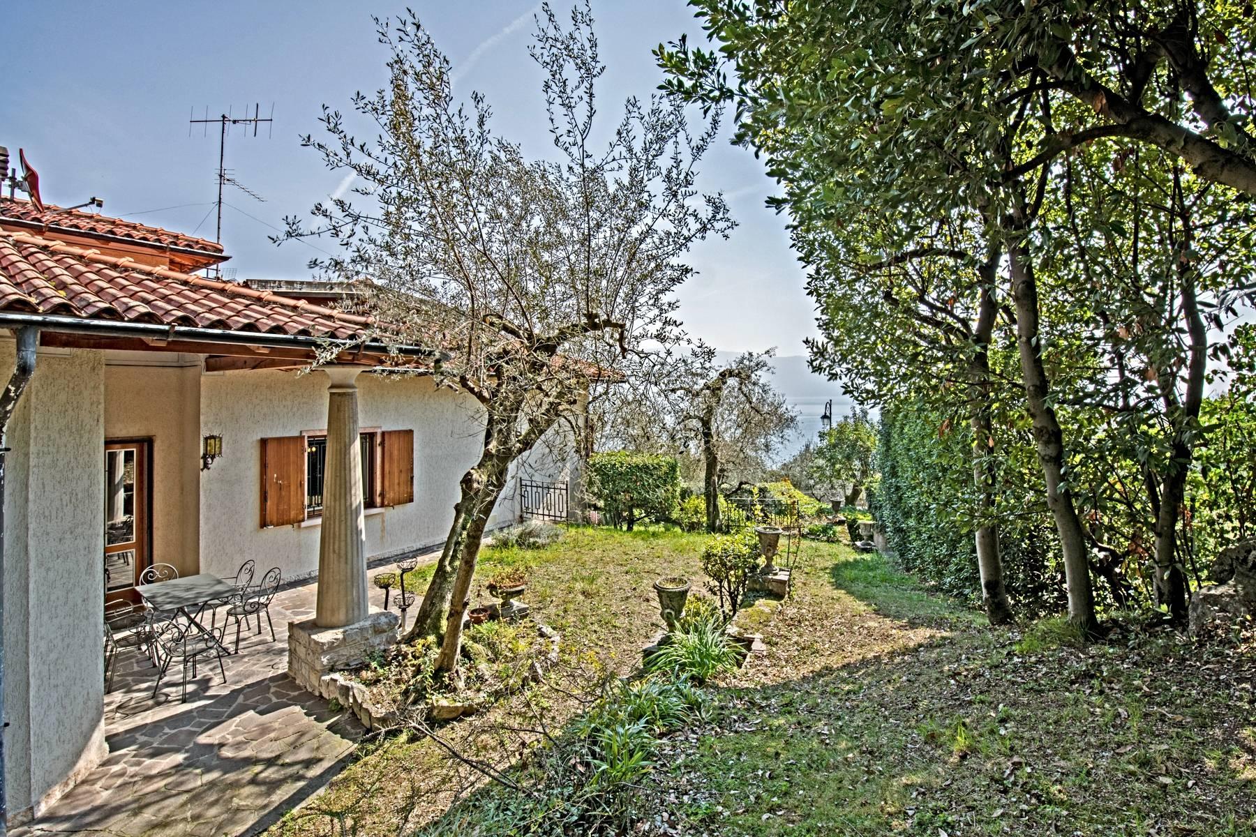 Villa in Gargnano inmitten der Olivenbäume vom Gardasee mit herrlichem Seeblick - 31