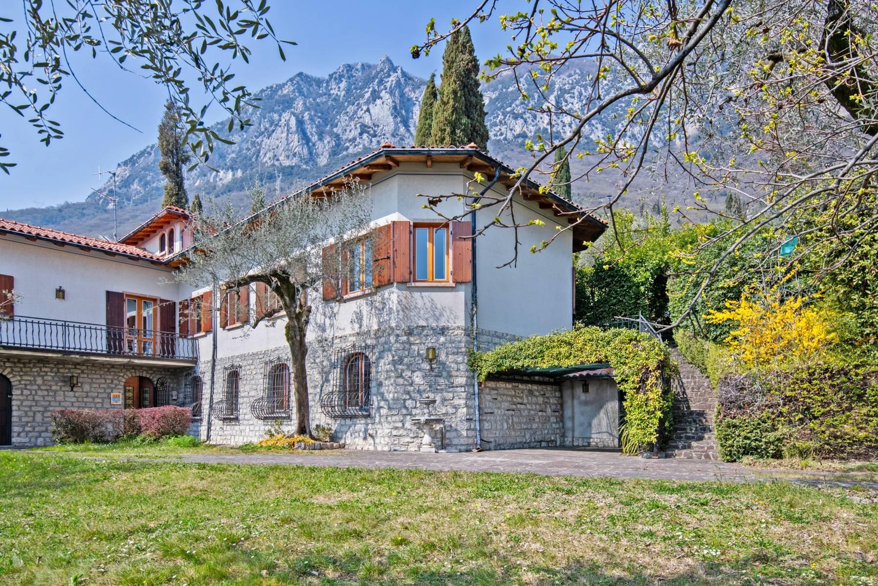 Villa in Gargnano inmitten der Olivenbäume vom Gardasee mit herrlichem Seeblick - 35