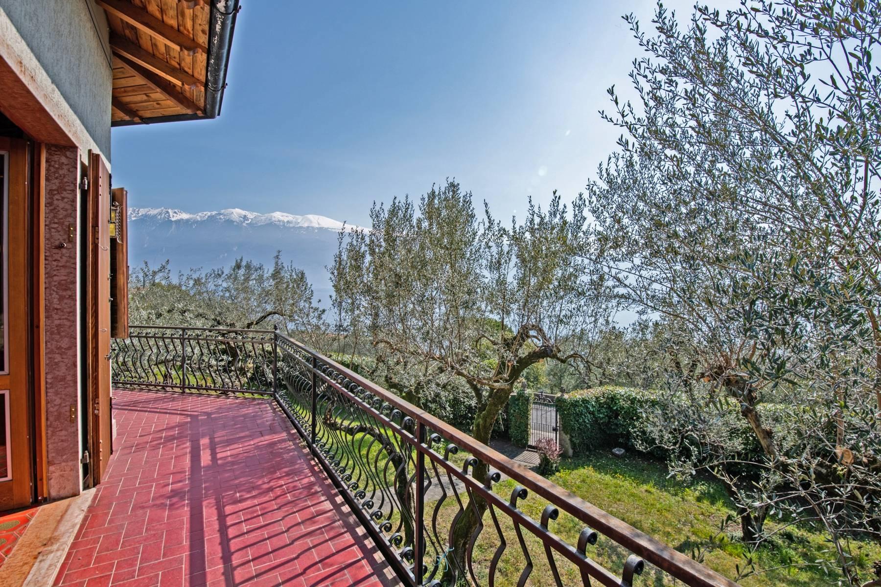 Villa in Gargnano inmitten der Olivenbäume vom Gardasee mit herrlichem Seeblick - 26