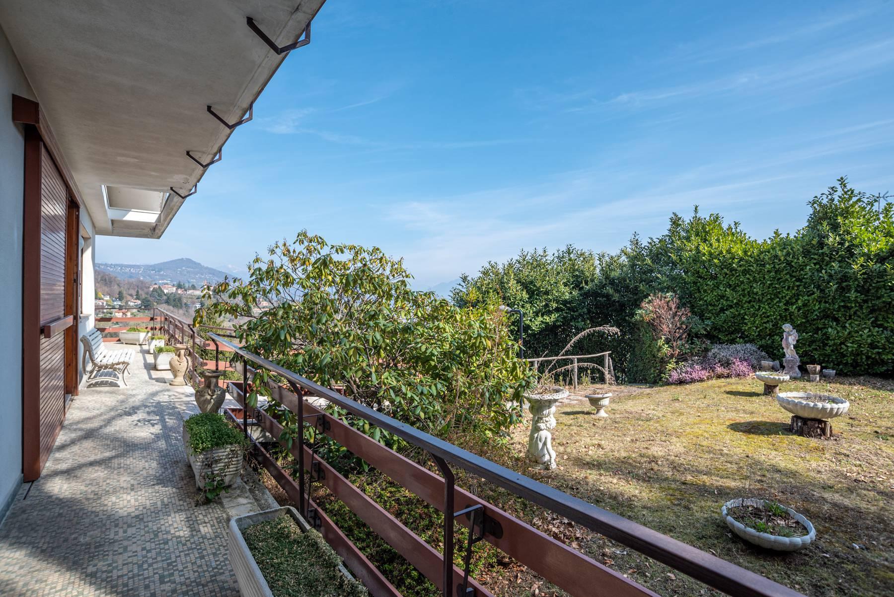Villa auf dem Hügeln mit Blick auf dem Lago Maggiore - 21