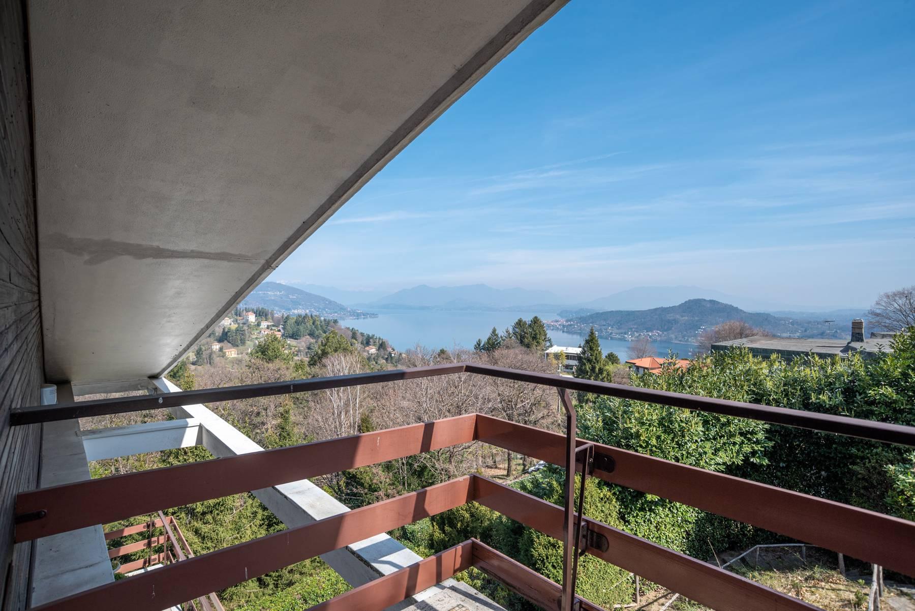 Villa auf dem Hügeln mit Blick auf dem Lago Maggiore - 10