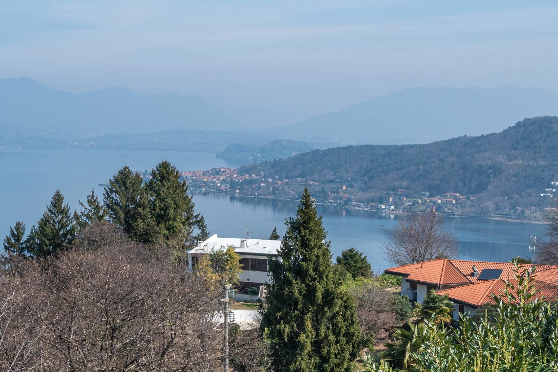 Villa auf dem Hügeln mit Blick auf dem Lago Maggiore - 12