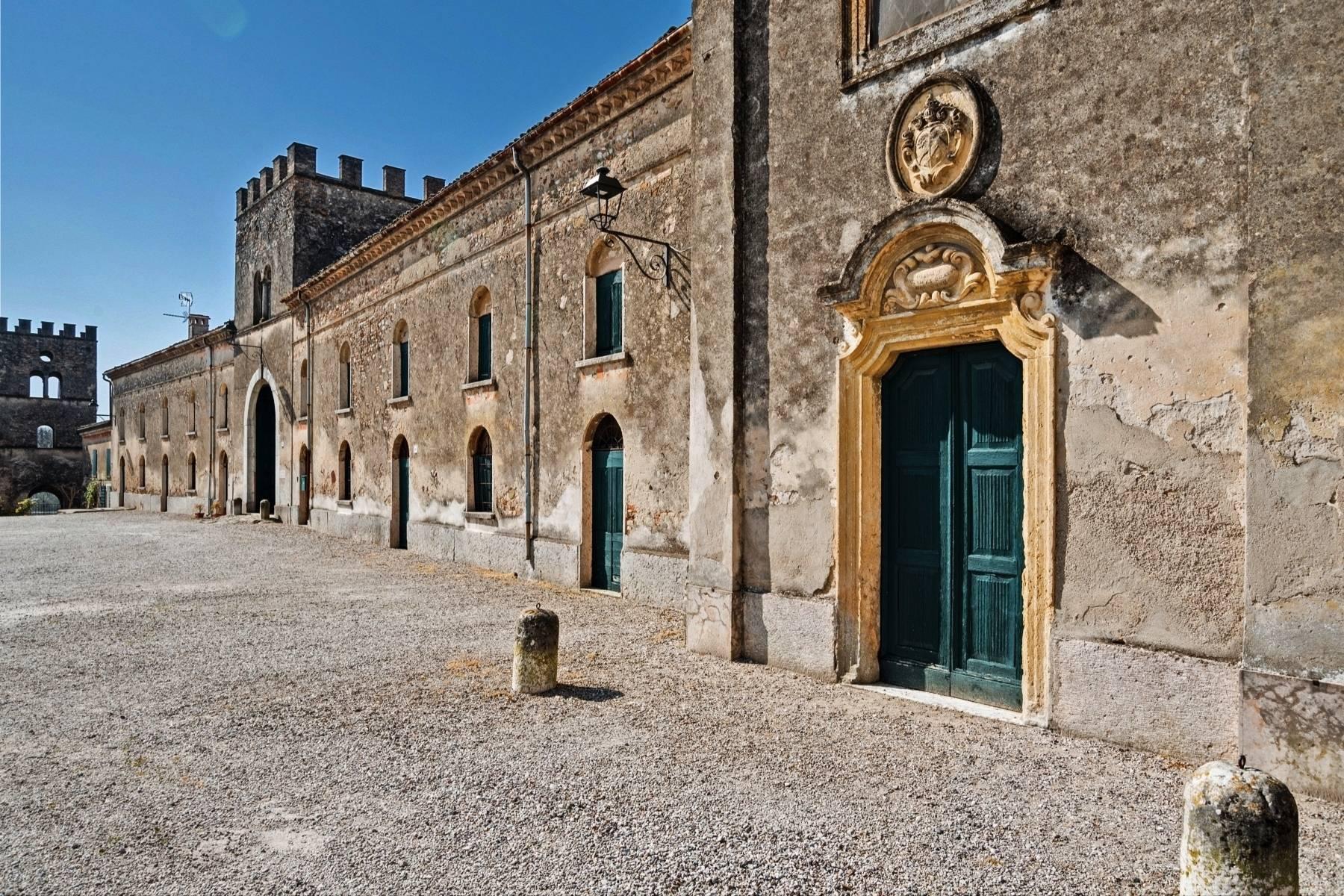 Villa storica sui colli morenici nelle vicinanze del Lago di Garda - 7