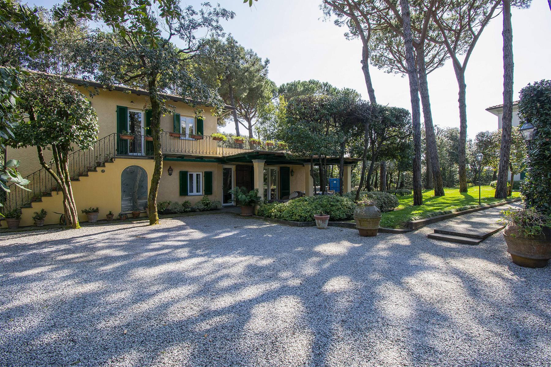 Charming Villa with dependance in Forte dei Marmi - 19