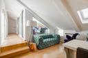 Attico di charme con terrazzino a tasca in splendido palazzo d'epoca, in vendita, Milano | Sotheby’s Realty Italy - 5