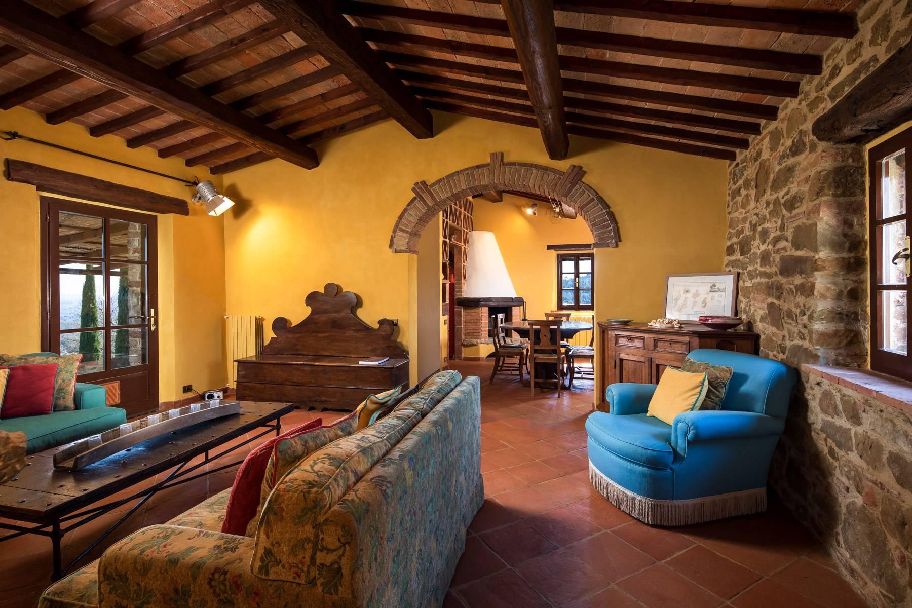 Magnificent cottage in the countryside of Arezzo - 19