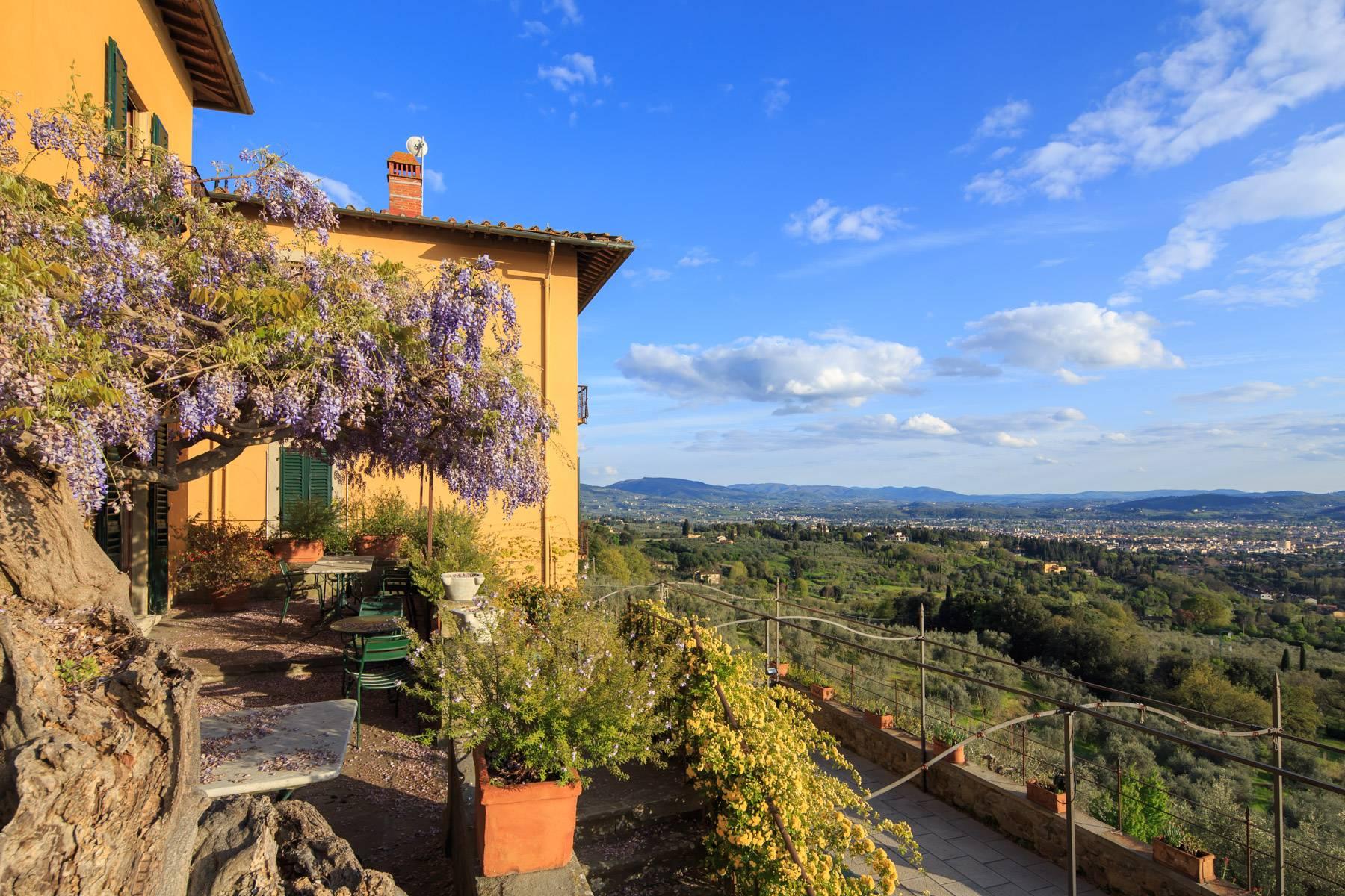 Large historic landmark mansion with the most stunning views over Florence - 8