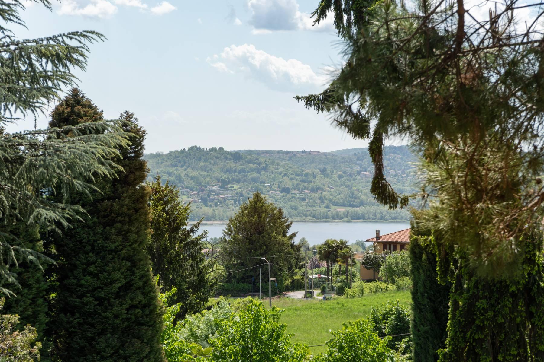 Prestigiosa Villa sul Lago di Varese - 29
