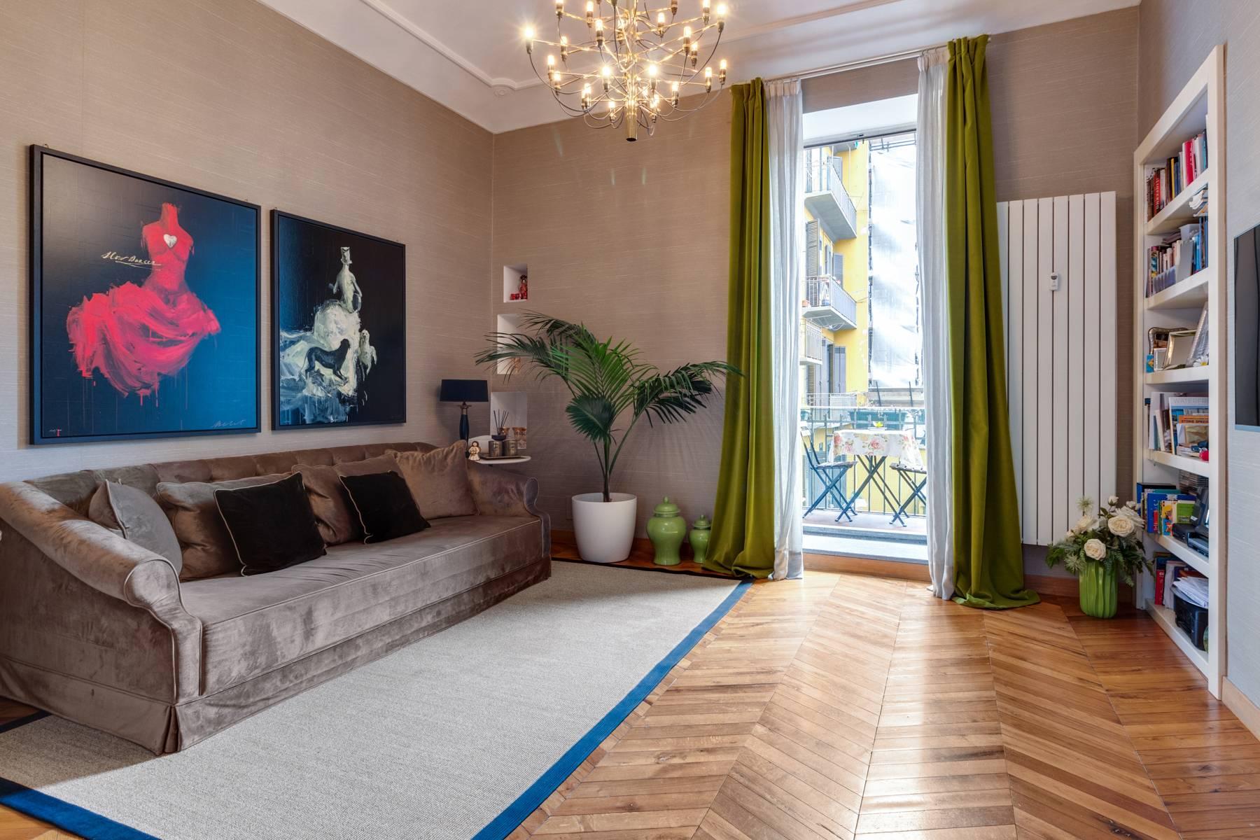 Charming apartment In the heart of the Cit Turin neighborhood - 10
