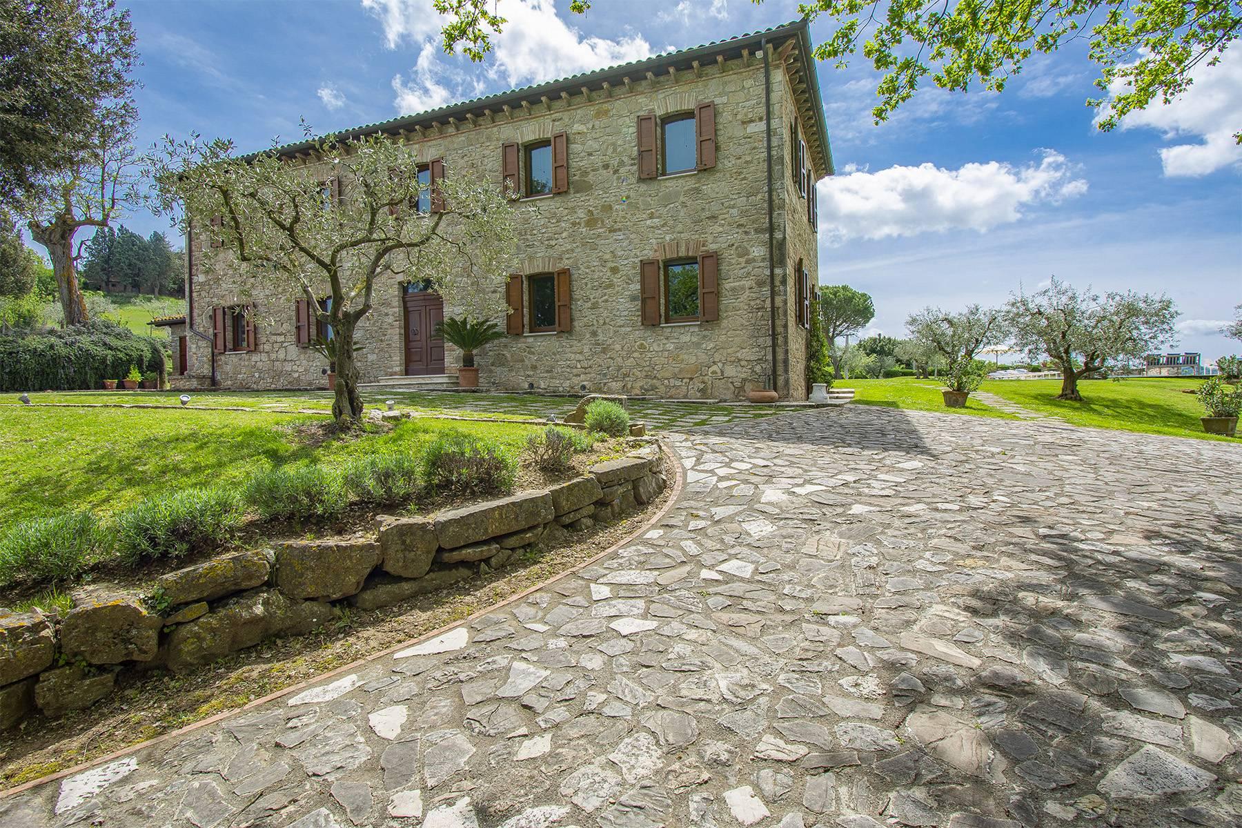 Unique luxury farmhouse in the heart of Umbria - 4