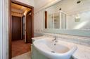 Villa indipendente con panorama mozzafiato, in vendita, Toscolano-Maderno | Sotheby’s Realty Italy - 16
