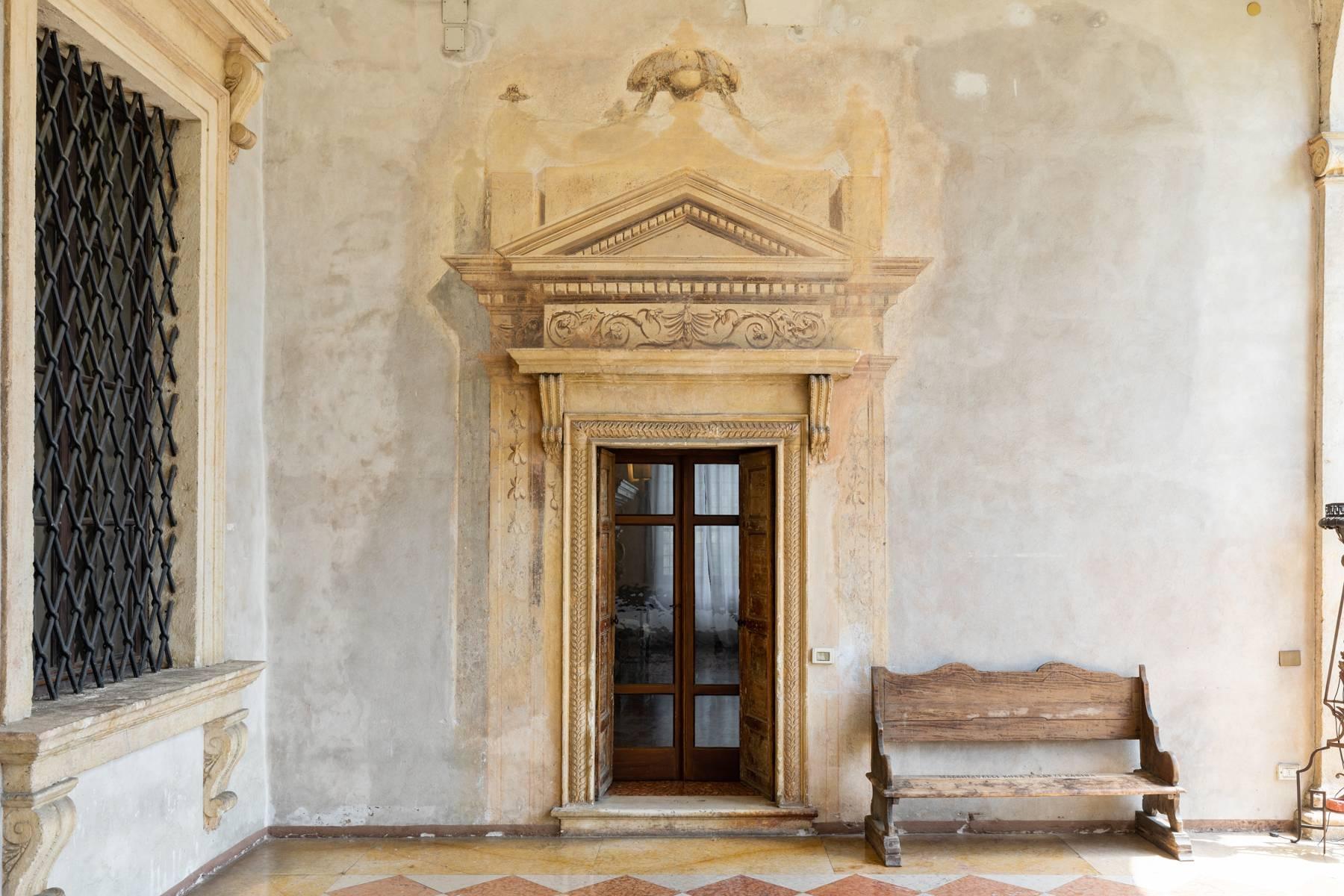 Fascinating Venetian villa just a few kilometers from Verona - 27