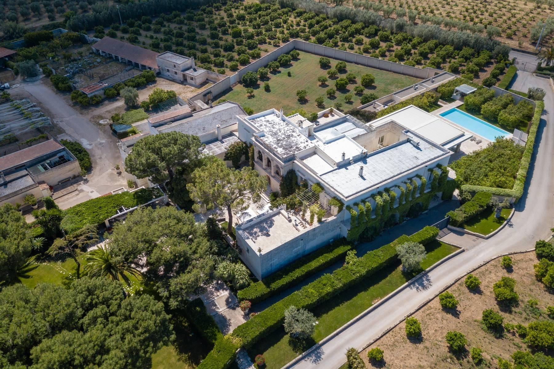 Splendid 17th century noble villa surrounded by citrus groves - 39