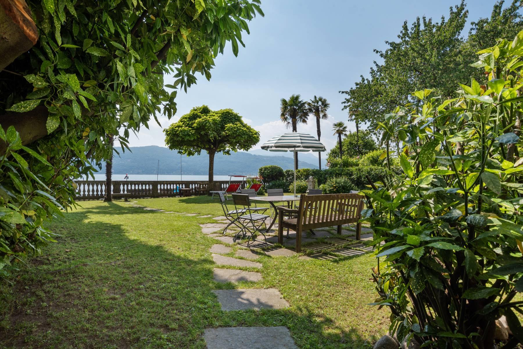 Historic house directly on Lake Maggiore - 40