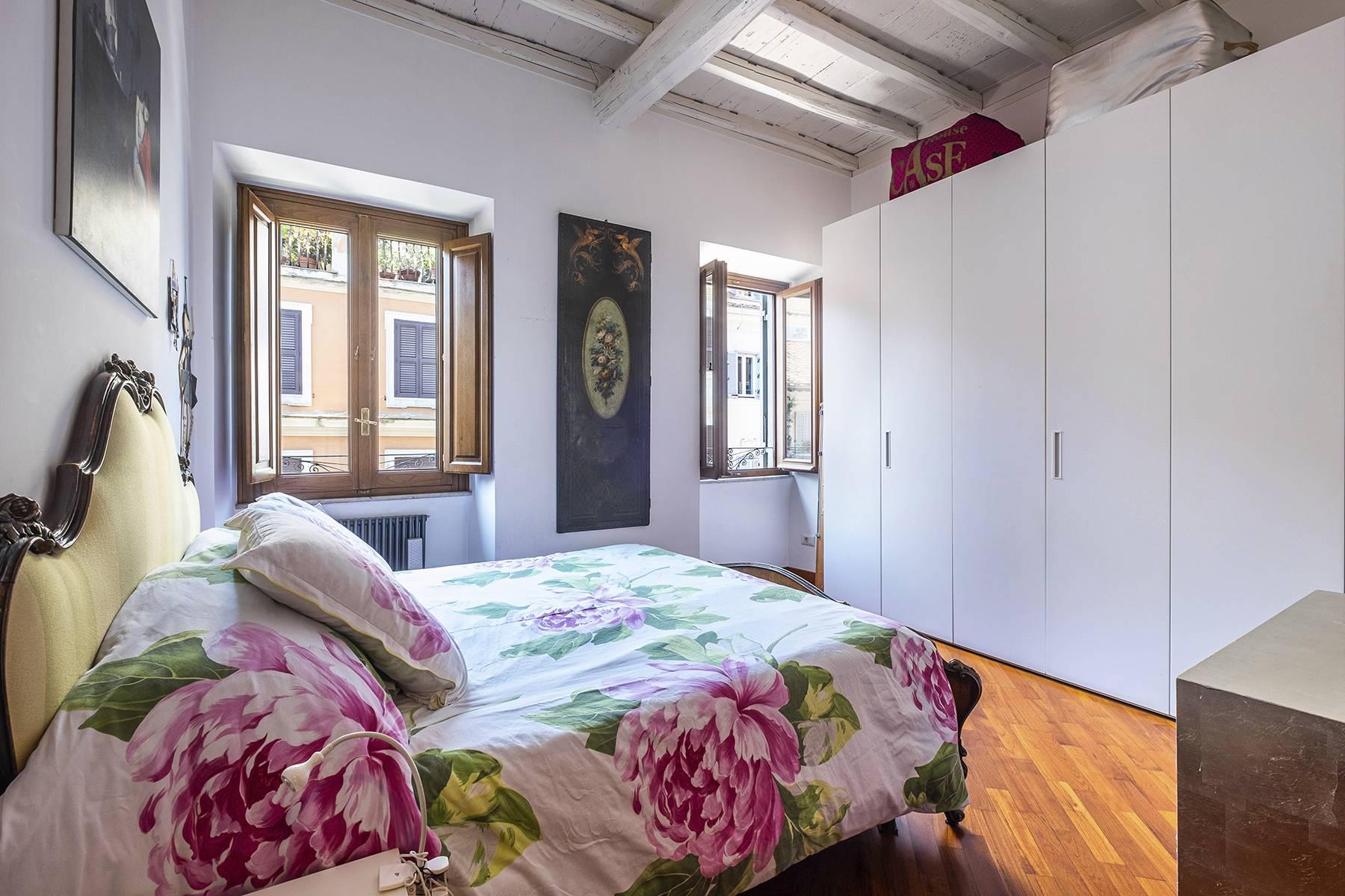 Elegant and bright apartment in Monti - 11