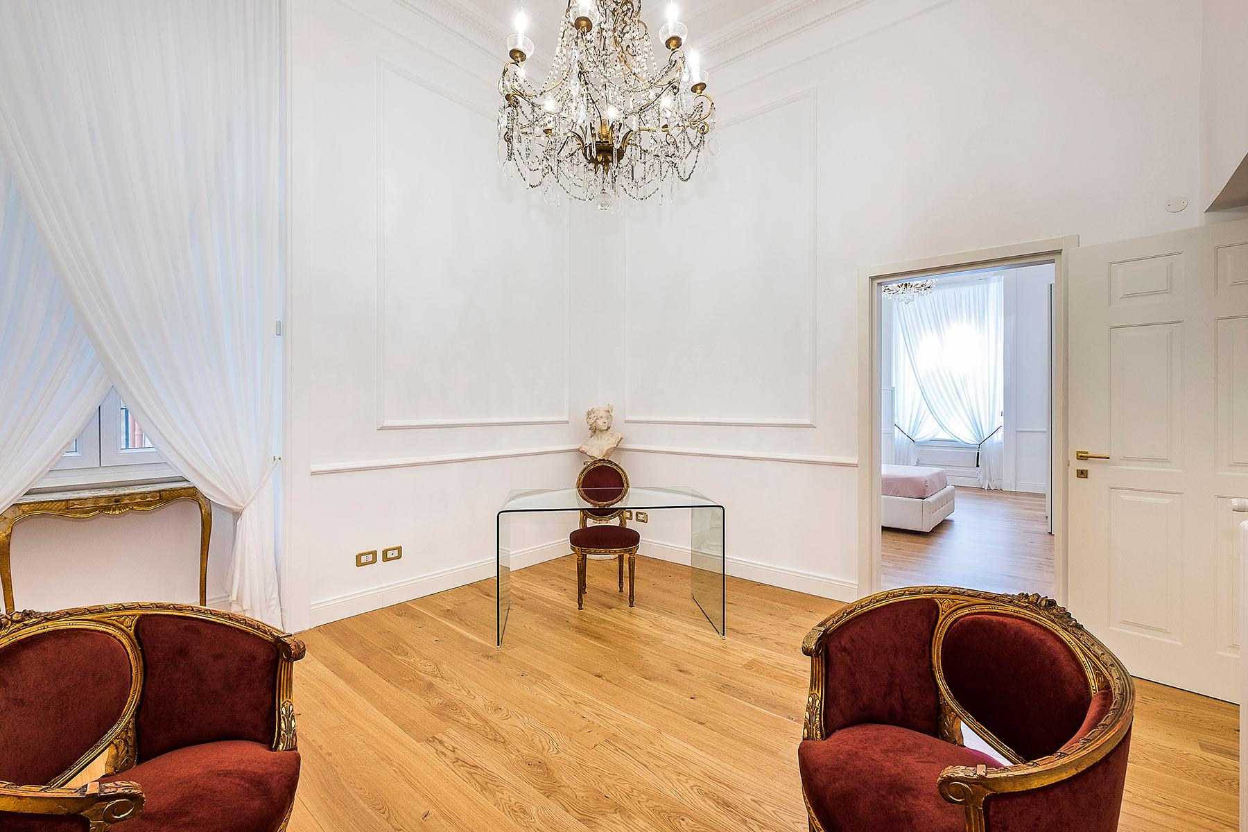 Elegant and sophisticated apartment in Piazza dei Quiriti - 15