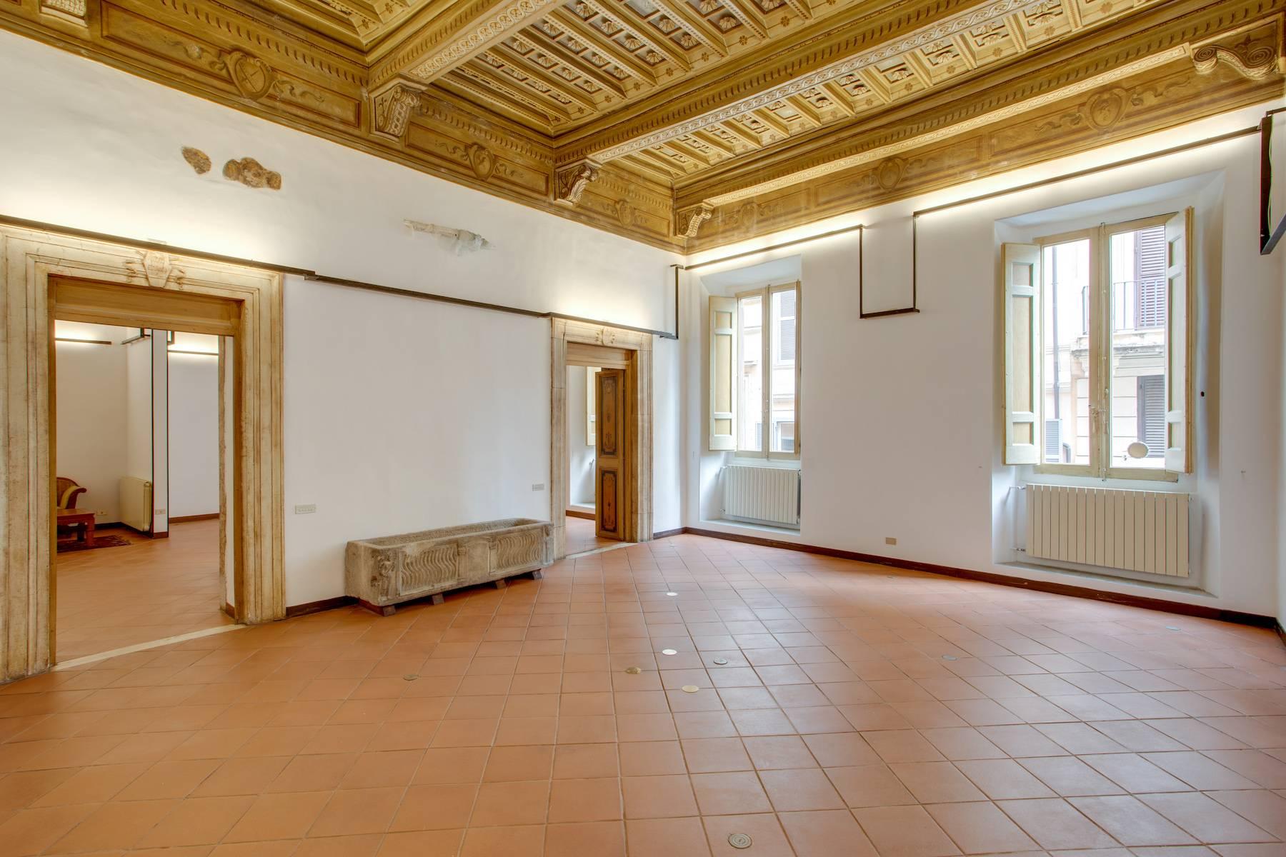 Elegante ufficio in palazzo storico a due passi dal Pantheon - 3
