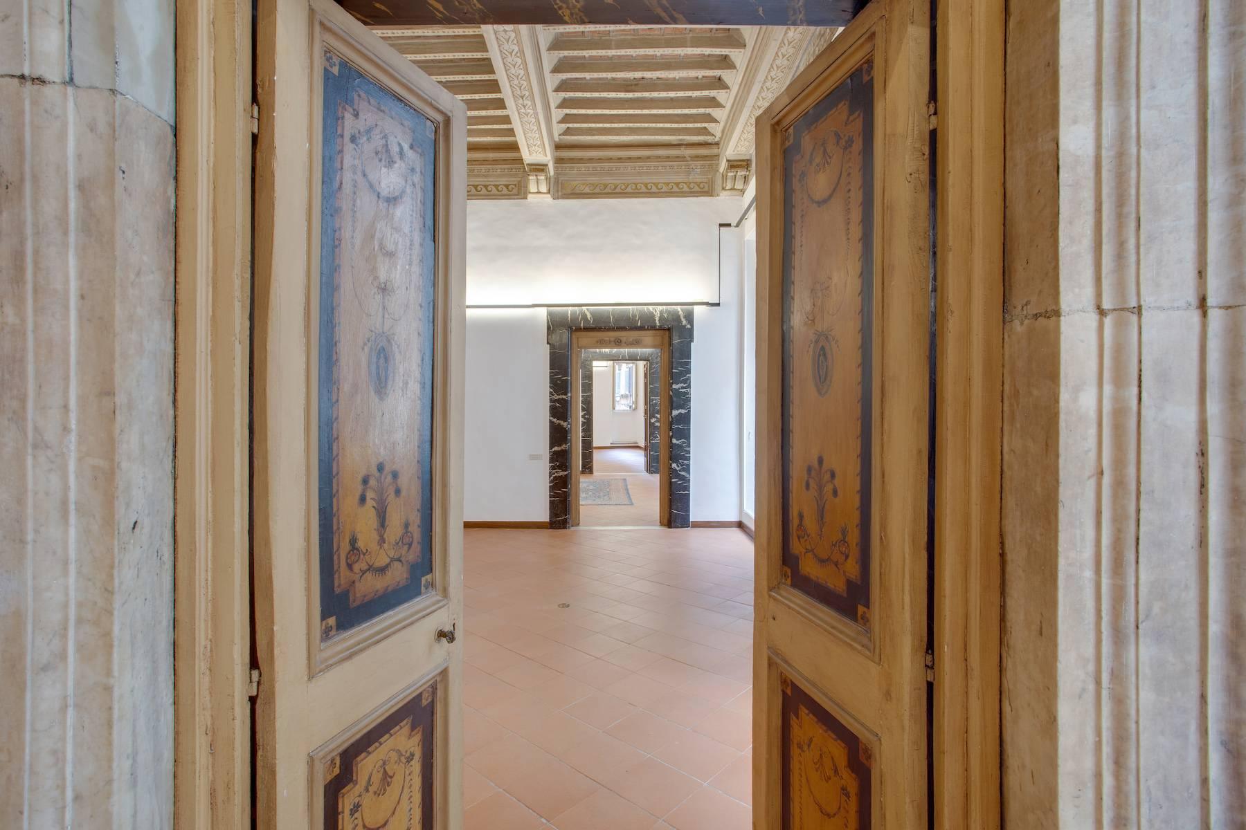 Elegante ufficio in palazzo storico a due passi dal Pantheon - 1