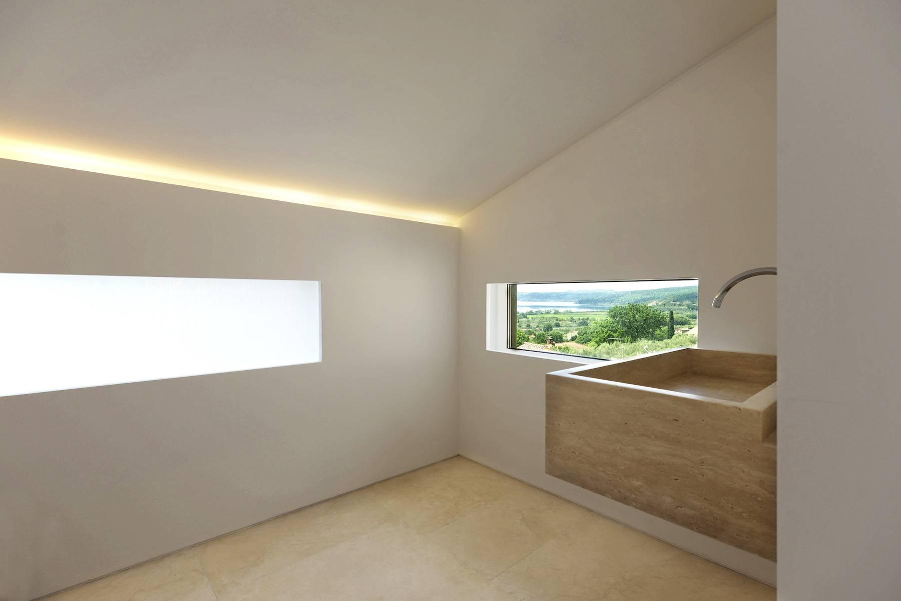 Modern penthouse overlooking Lake Bracciano - 10