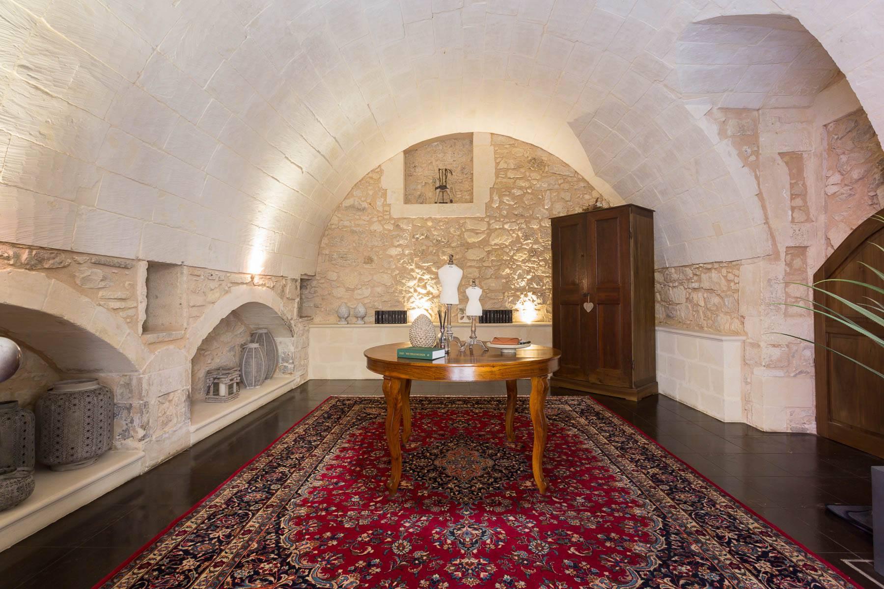 Exclusive house in the historical centre of Ragusa - 3