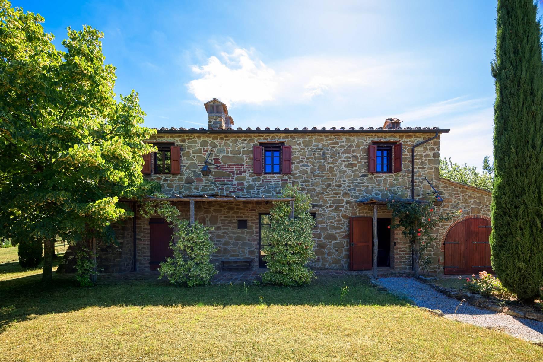 Wunderschönes Bauernhaus auf den Hügeln von Arezzo - 1